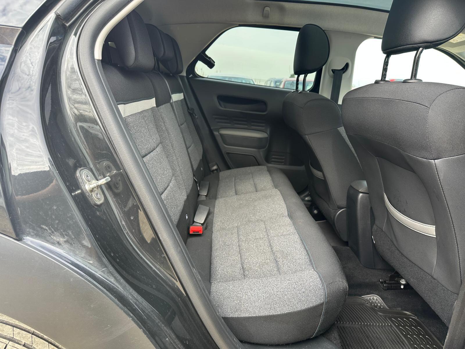 Citroen C4 Cactus view 10