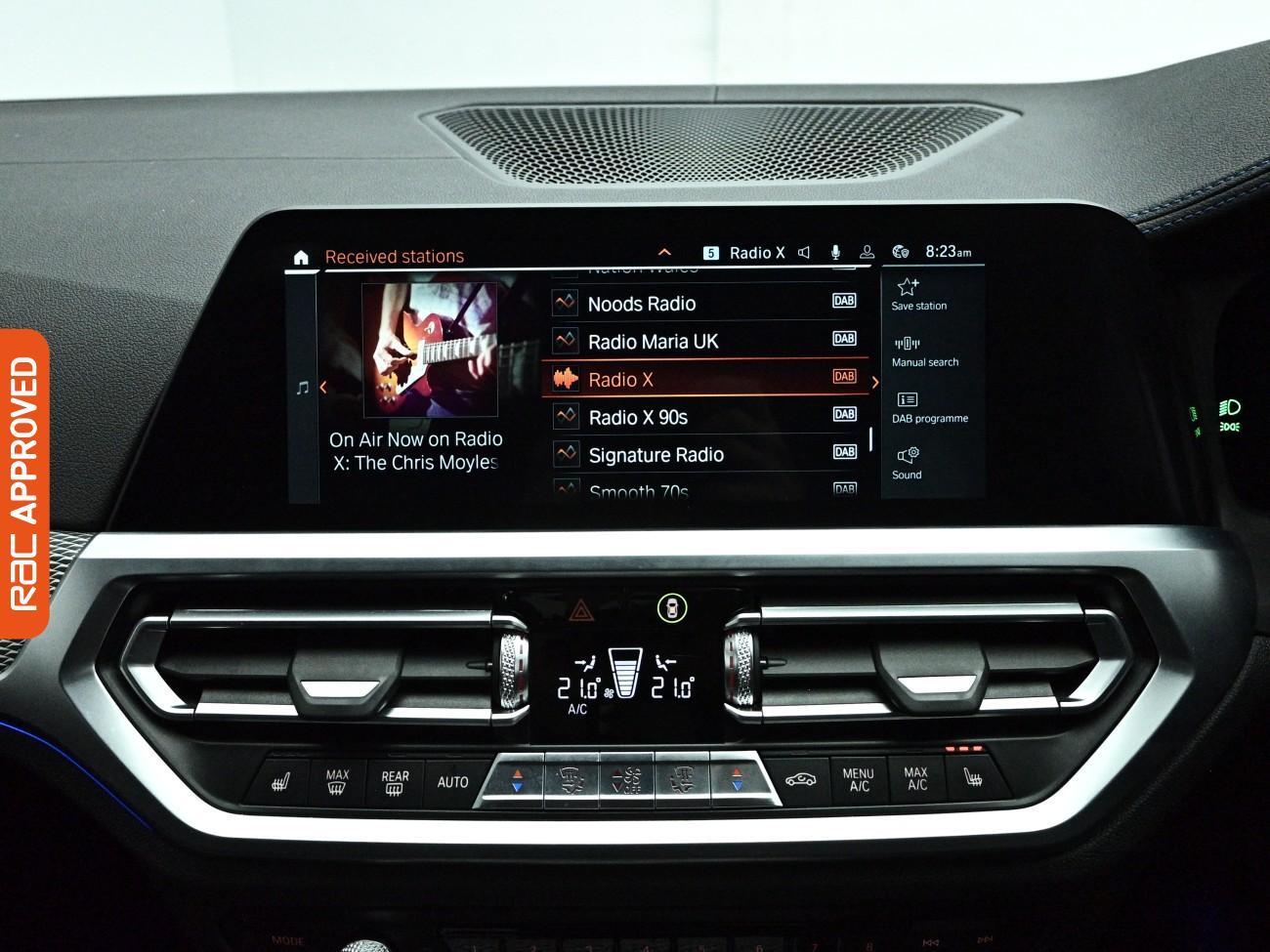 BMW 3 Series view 16