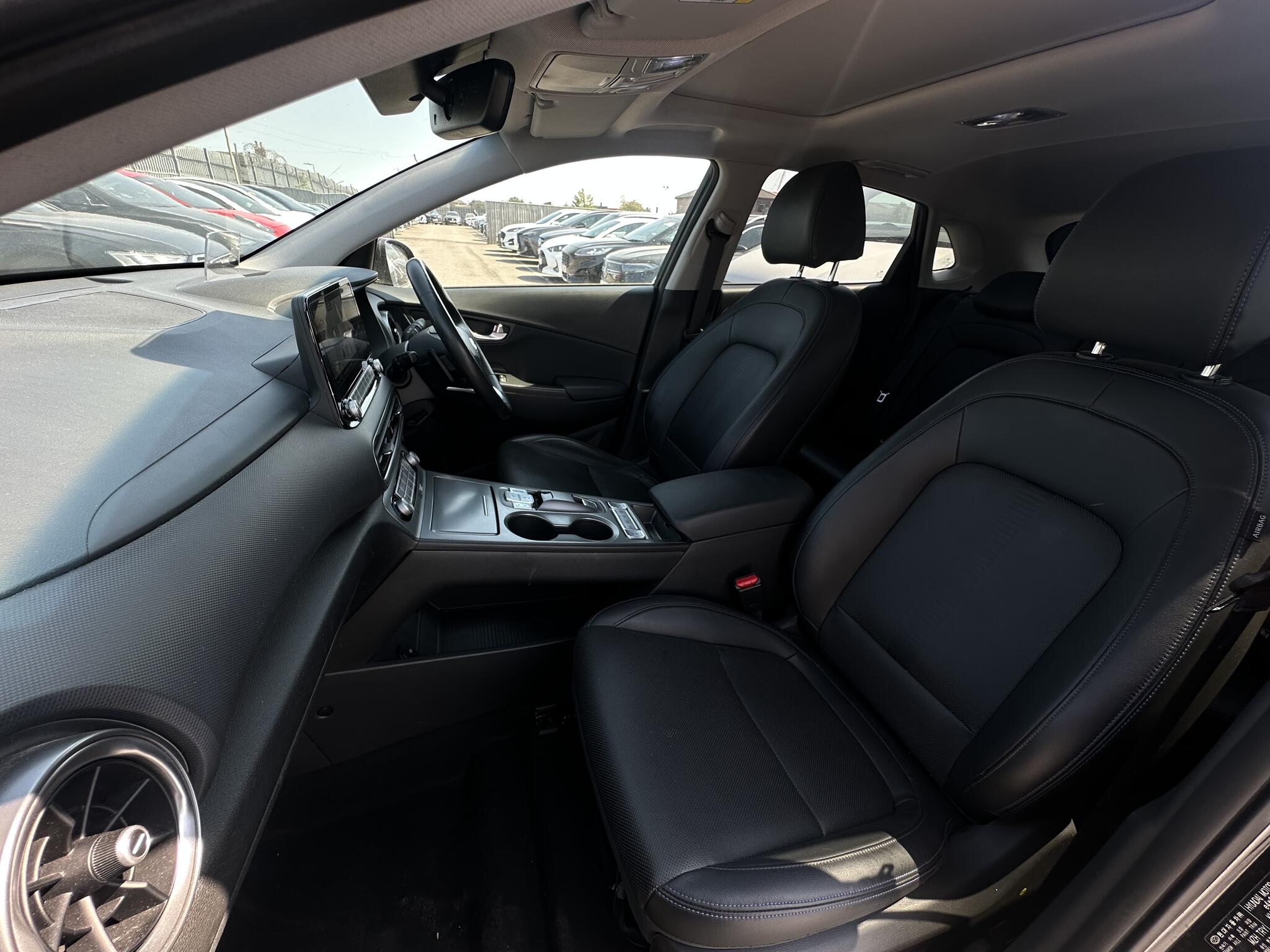Hyundai Kona view 32
