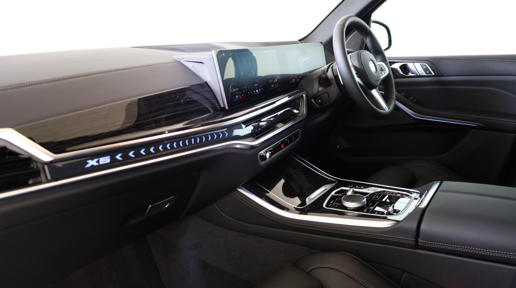 BMW X5 view 7