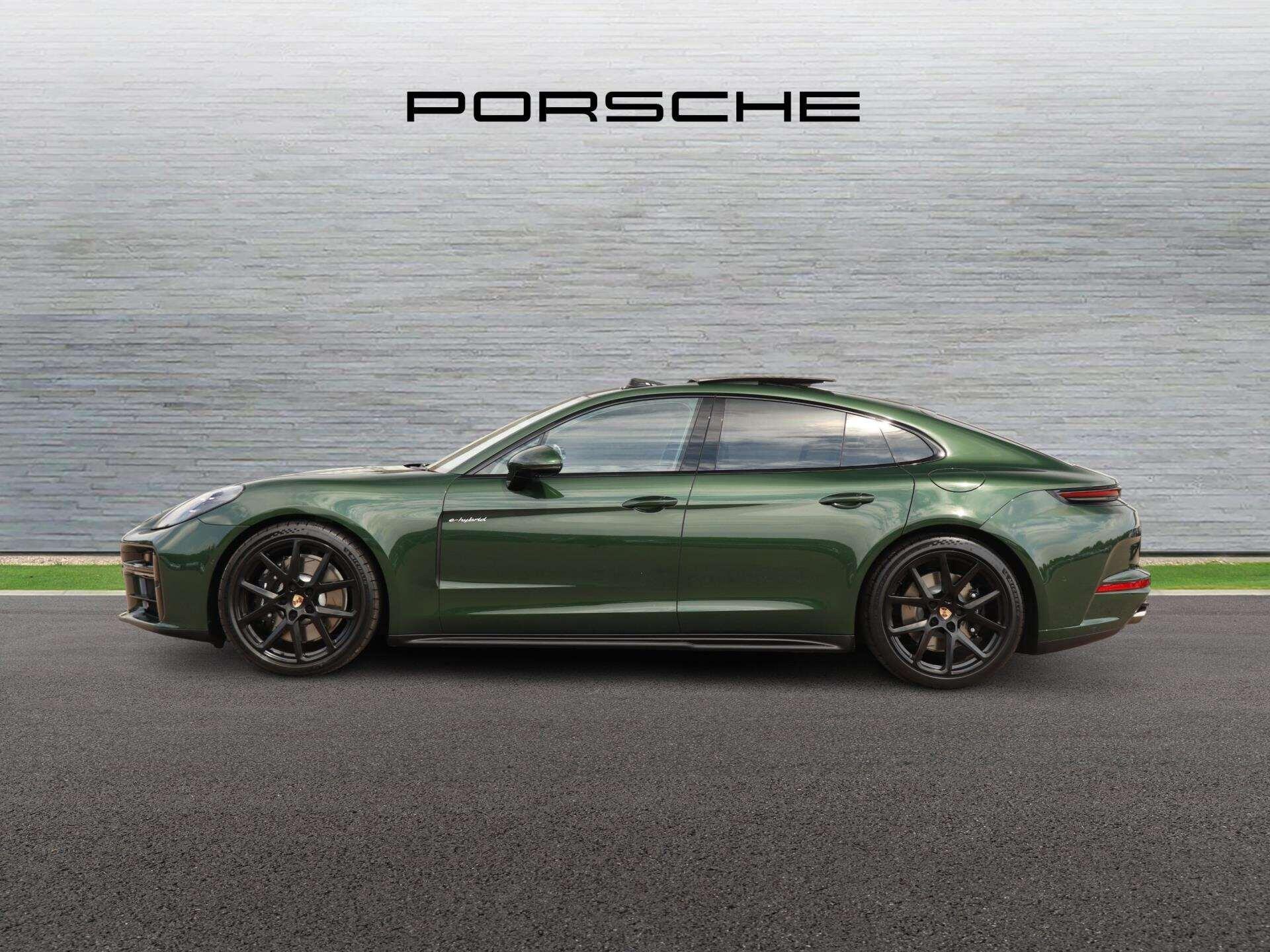 Porsche Panamera view 6