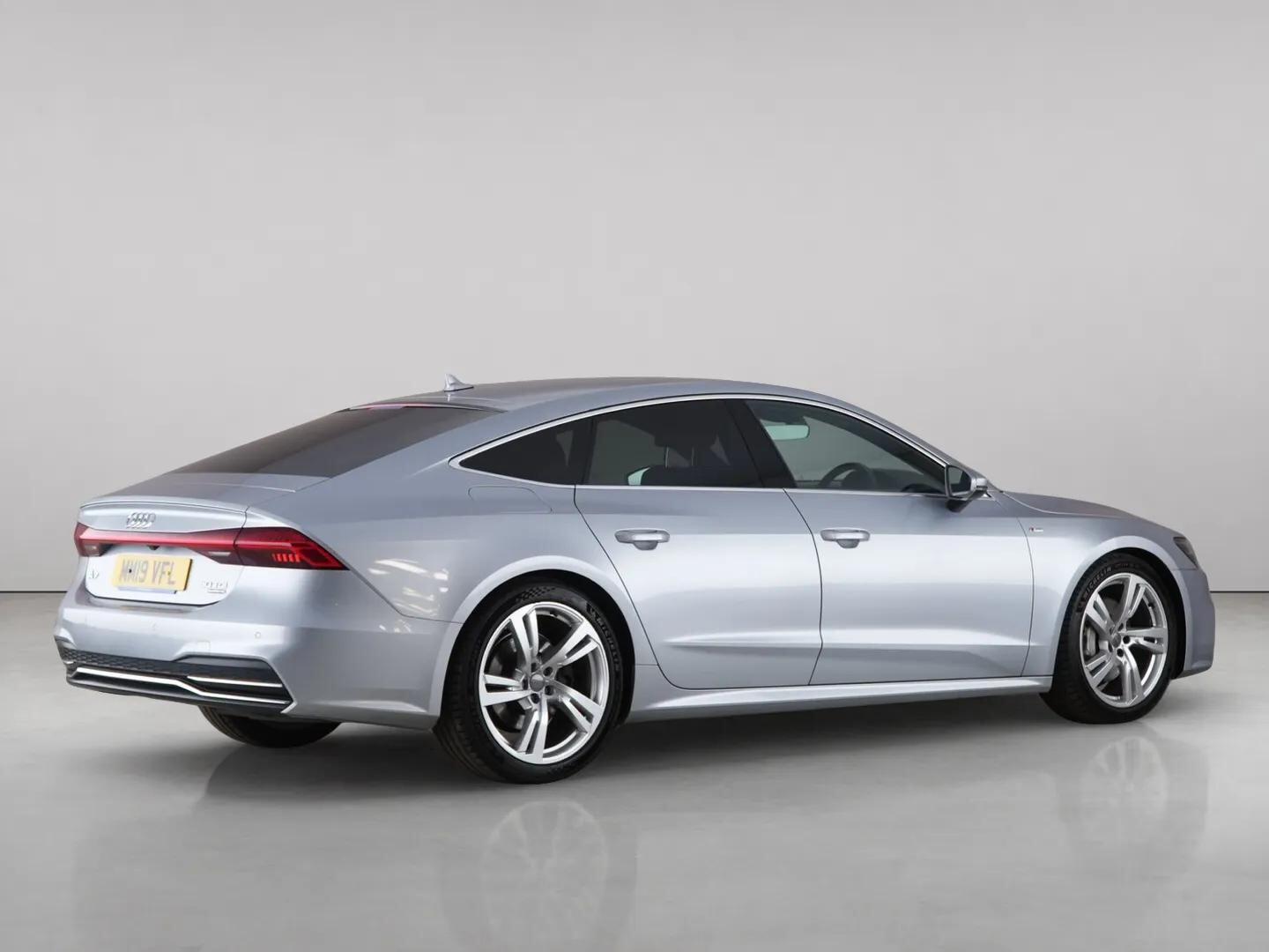 Audi A7 view 6