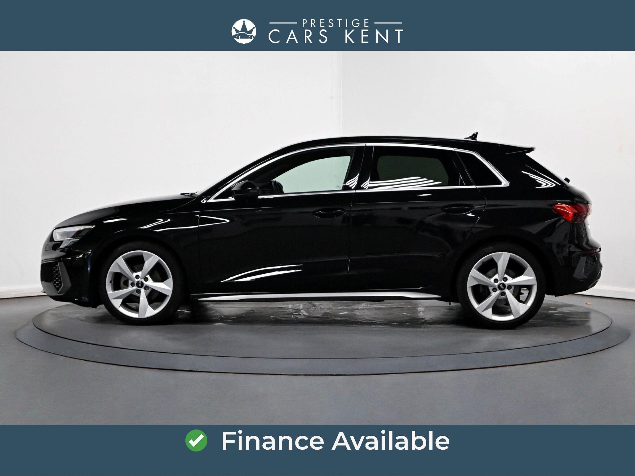 Audi A3 view 4