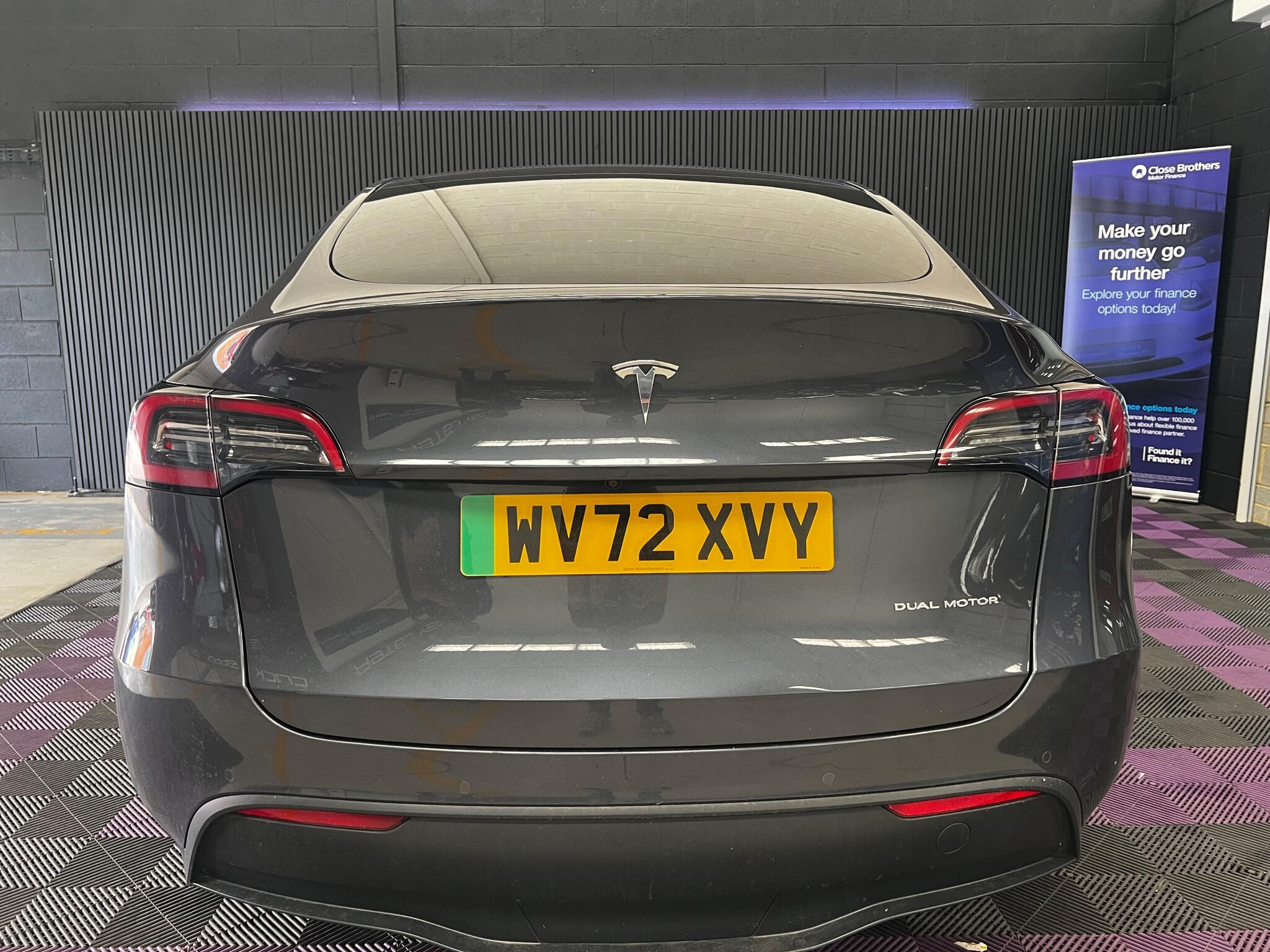 Tesla Model Y view 24