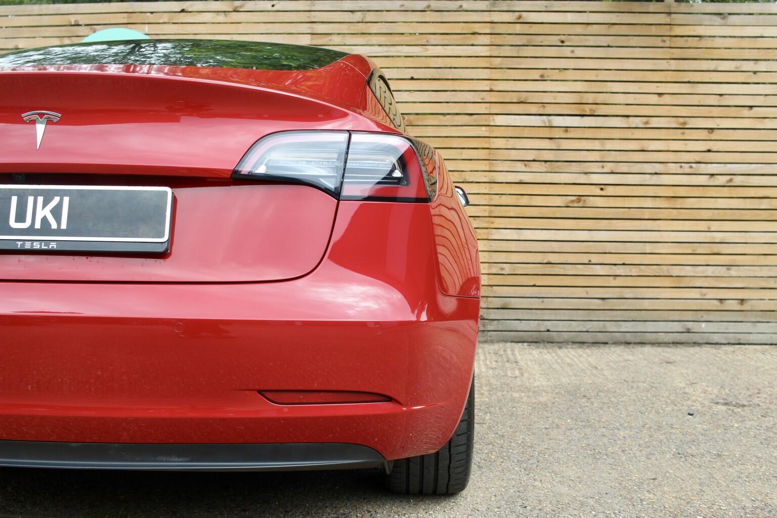Tesla Model 3 view 40
