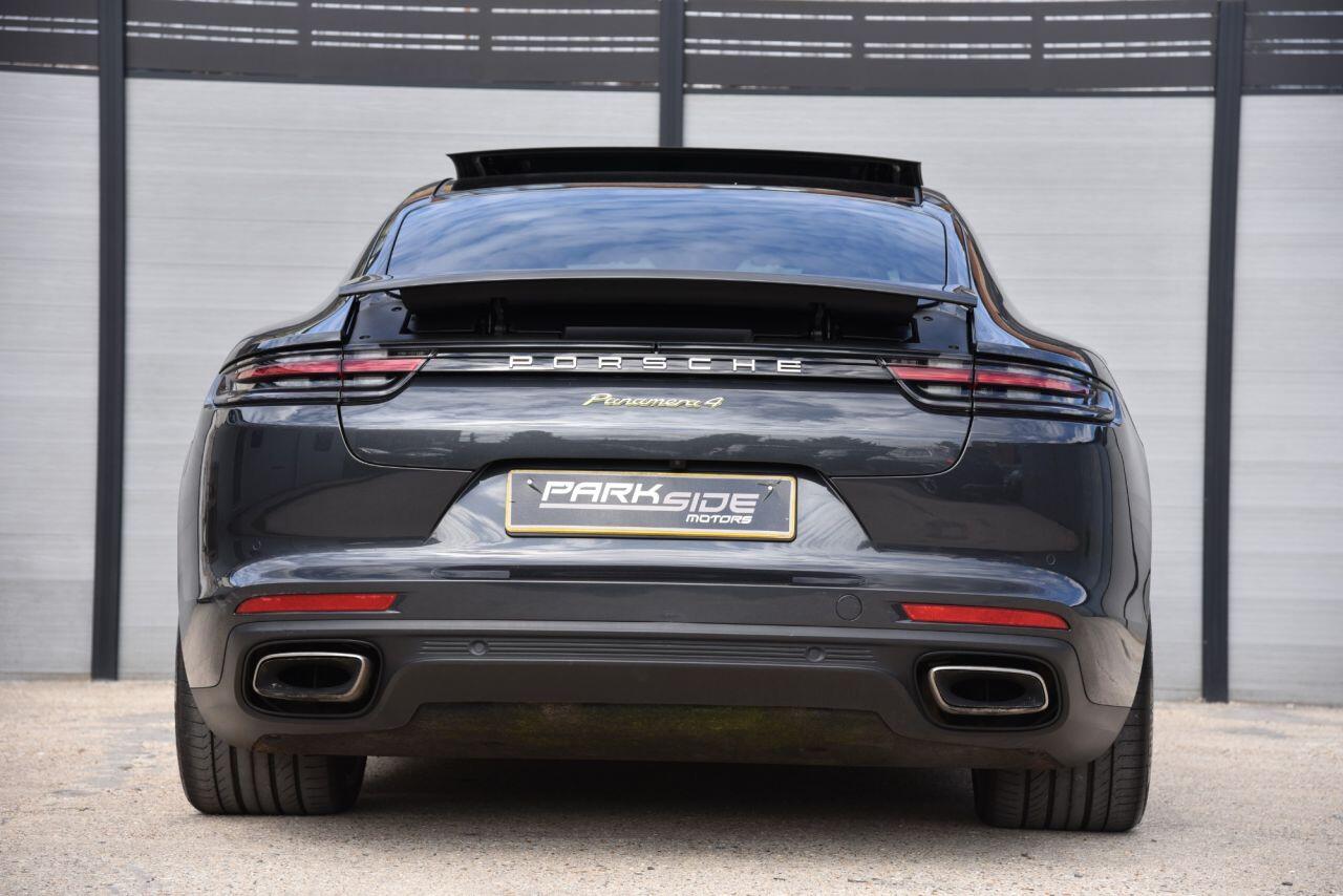Porsche Panamera view 10