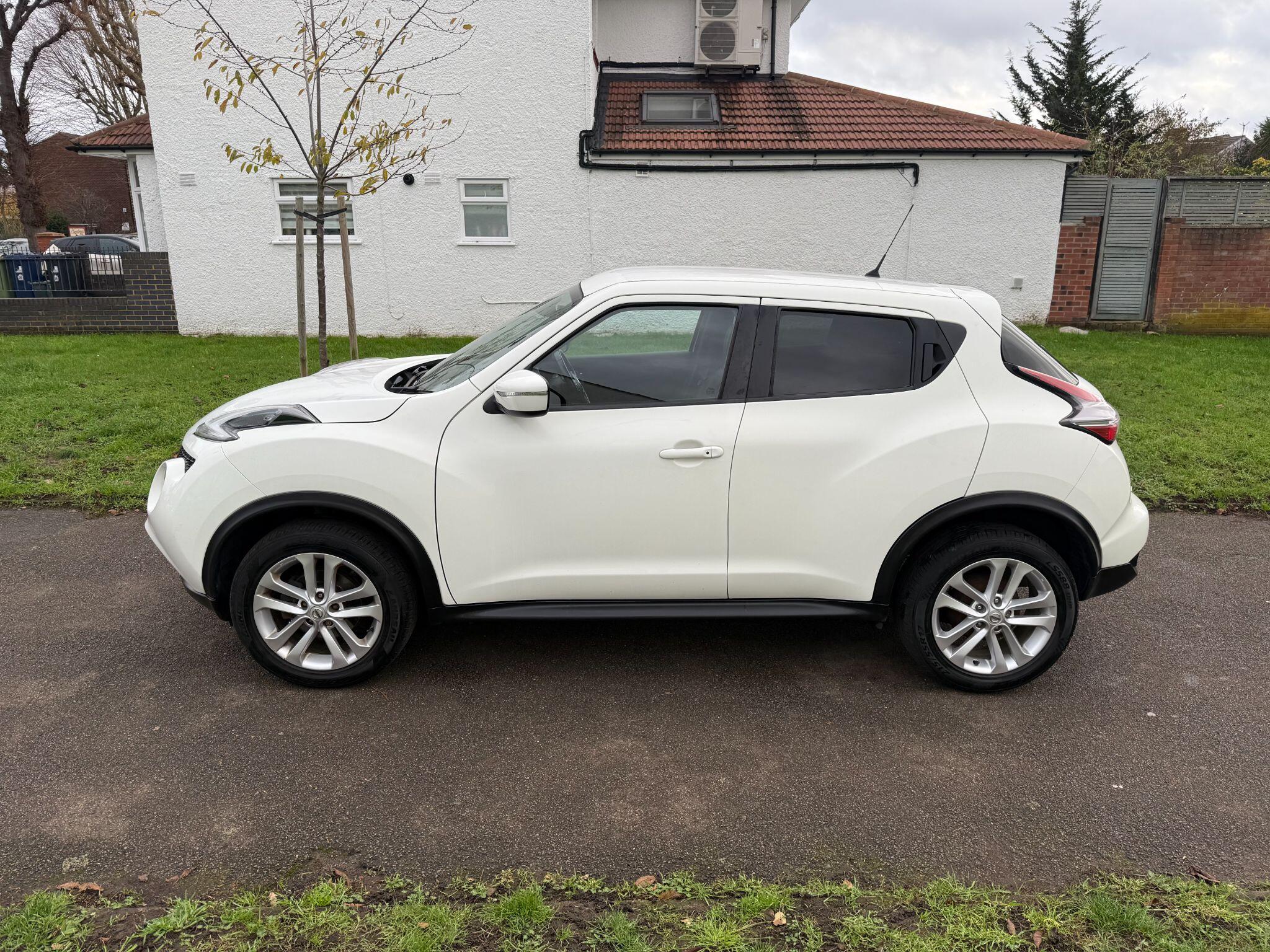 2017 Nissan Juke image 13