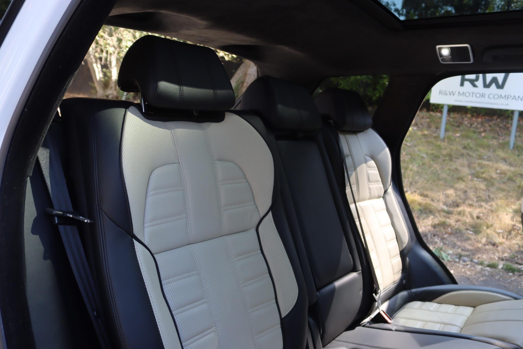 Land Rover Range Rover Sport view 15