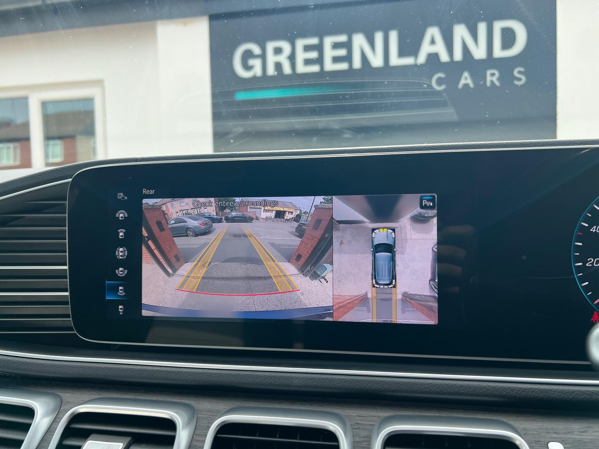 Mercedes-Benz GLE view 72