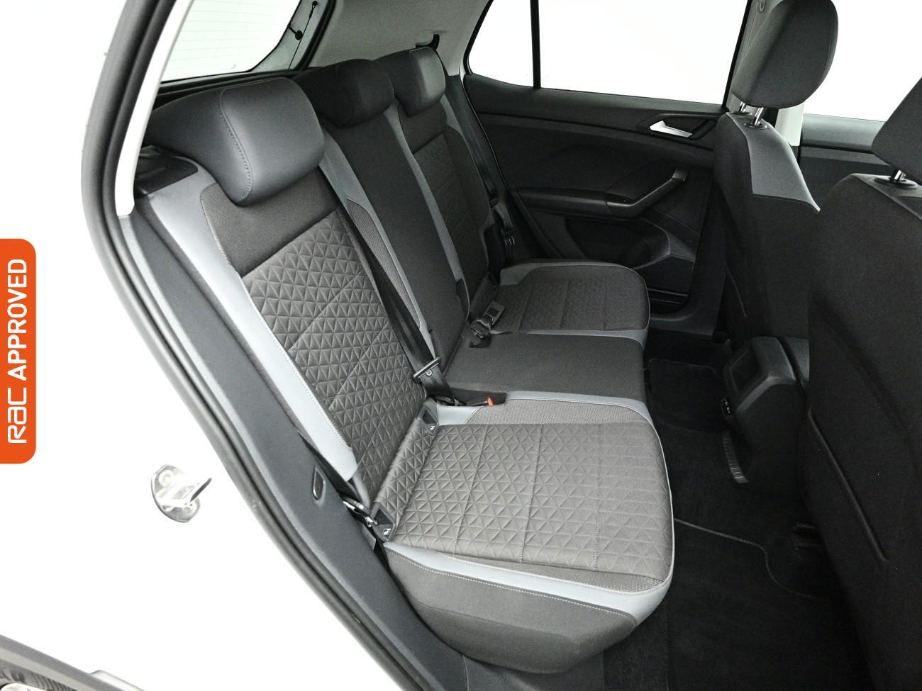 Volkswagen T-Cross view 13