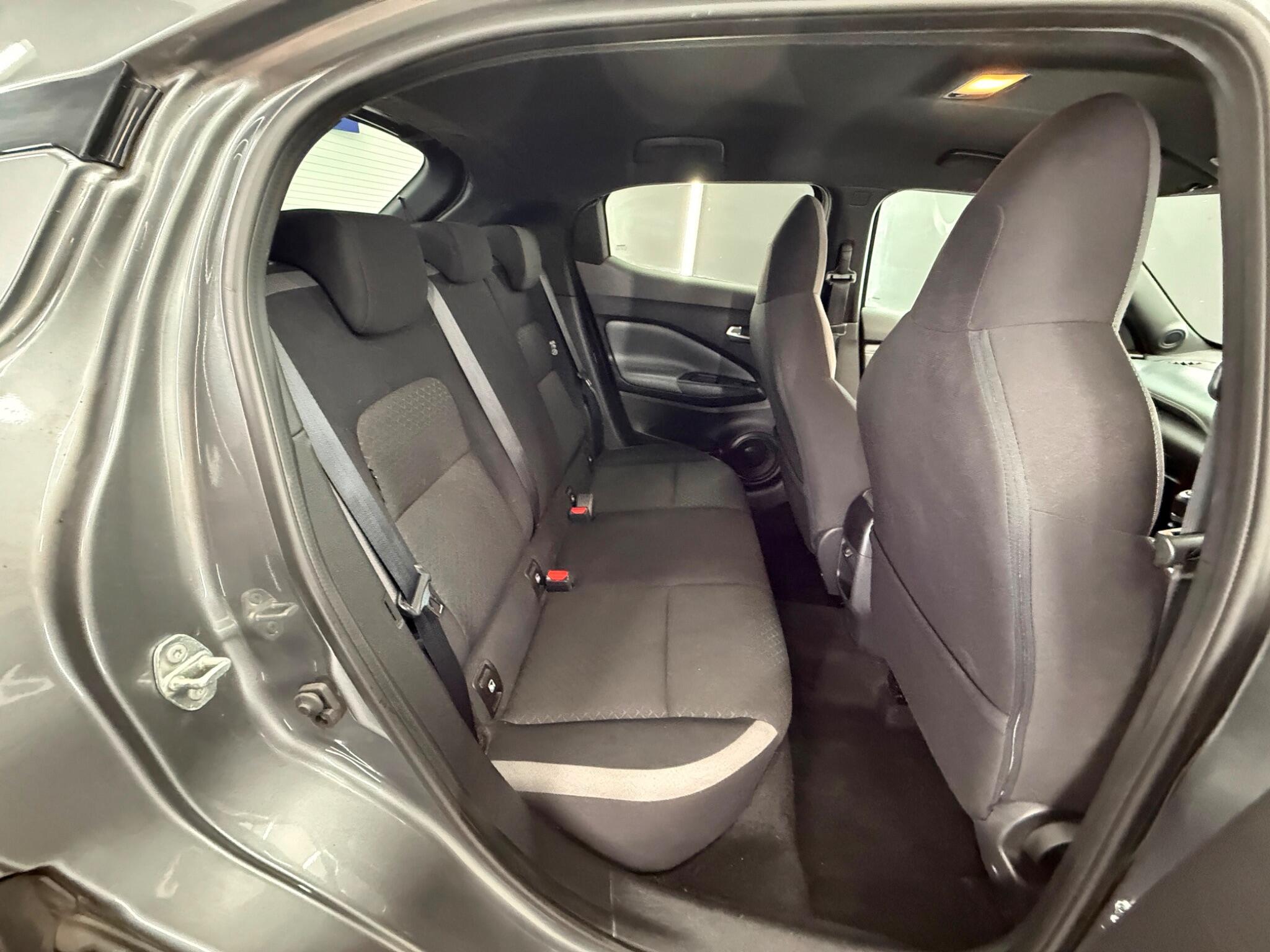 Nissan Juke view 28