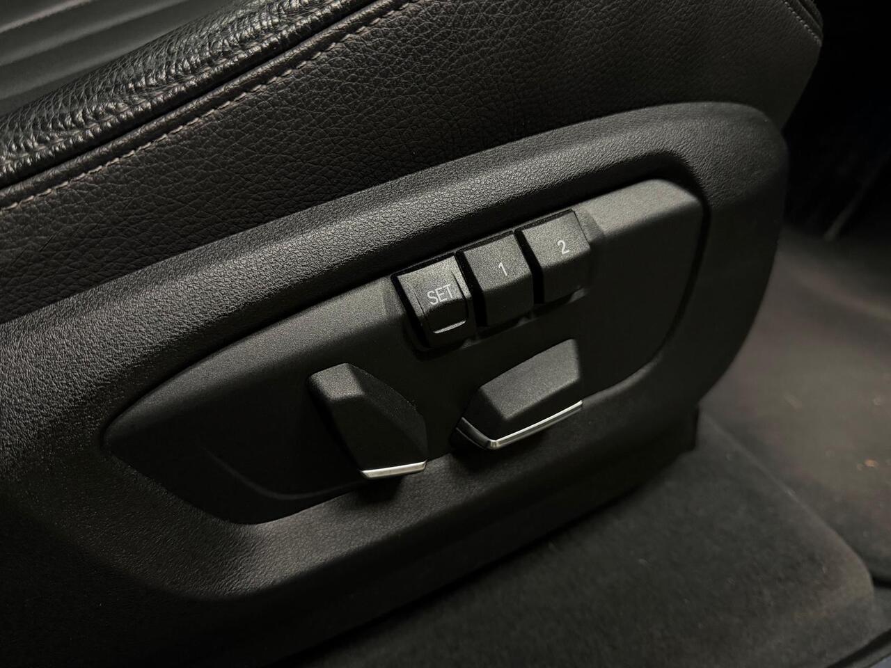 BMW X5 view 16
