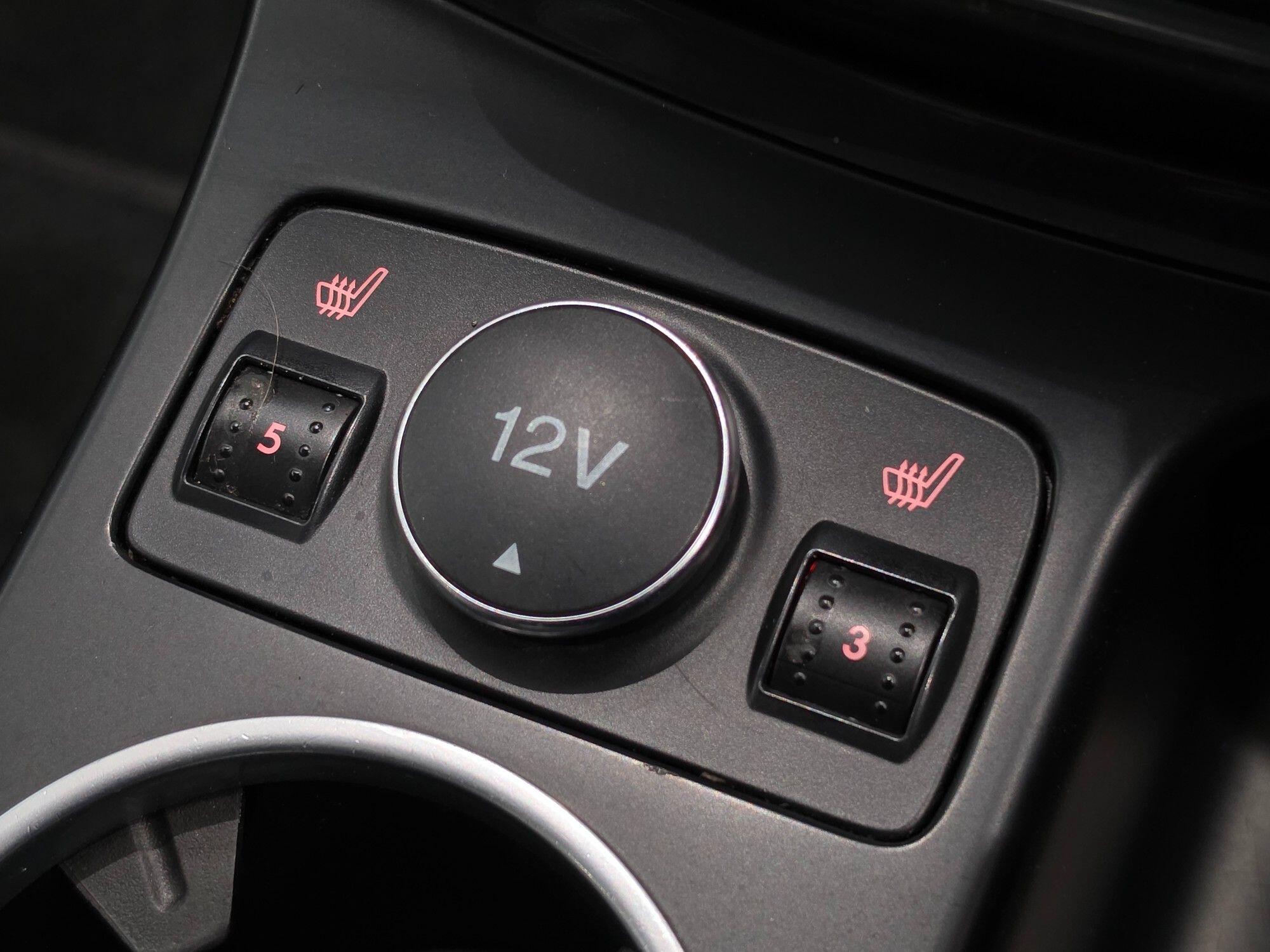 Ford Kuga view 34