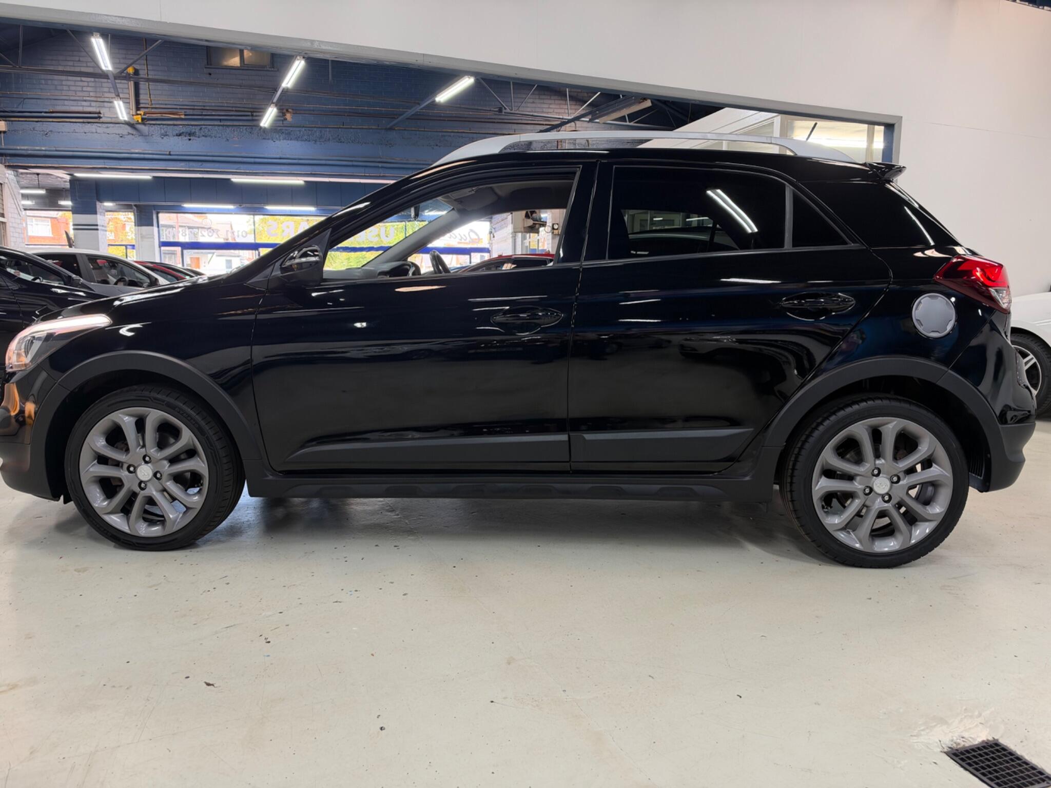 Hyundai I20 view 9