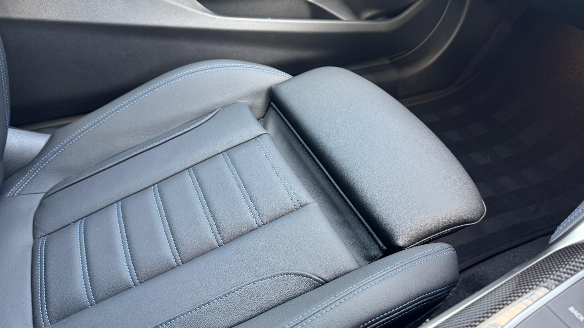 BMW 2 Series view 35