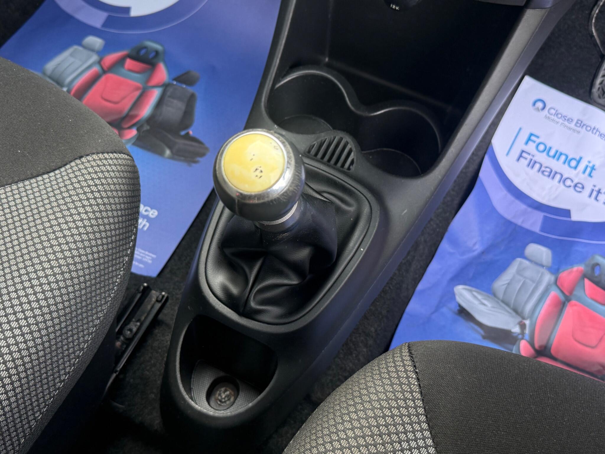 Toyota Aygo view 30