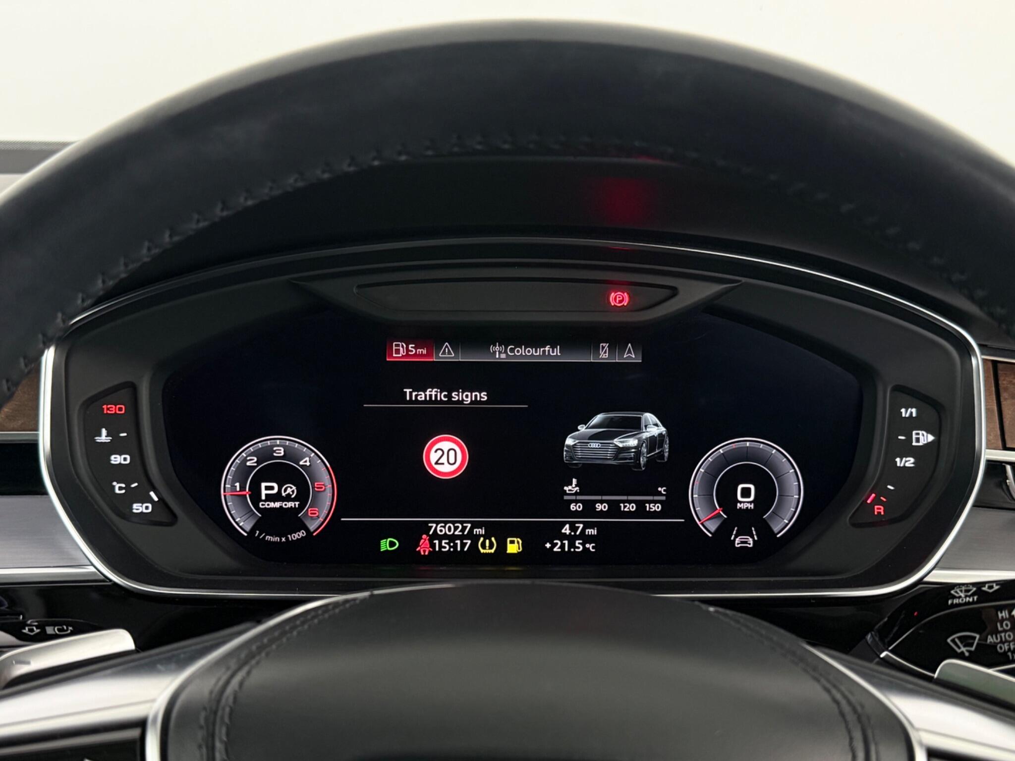 Audi A8 view 16