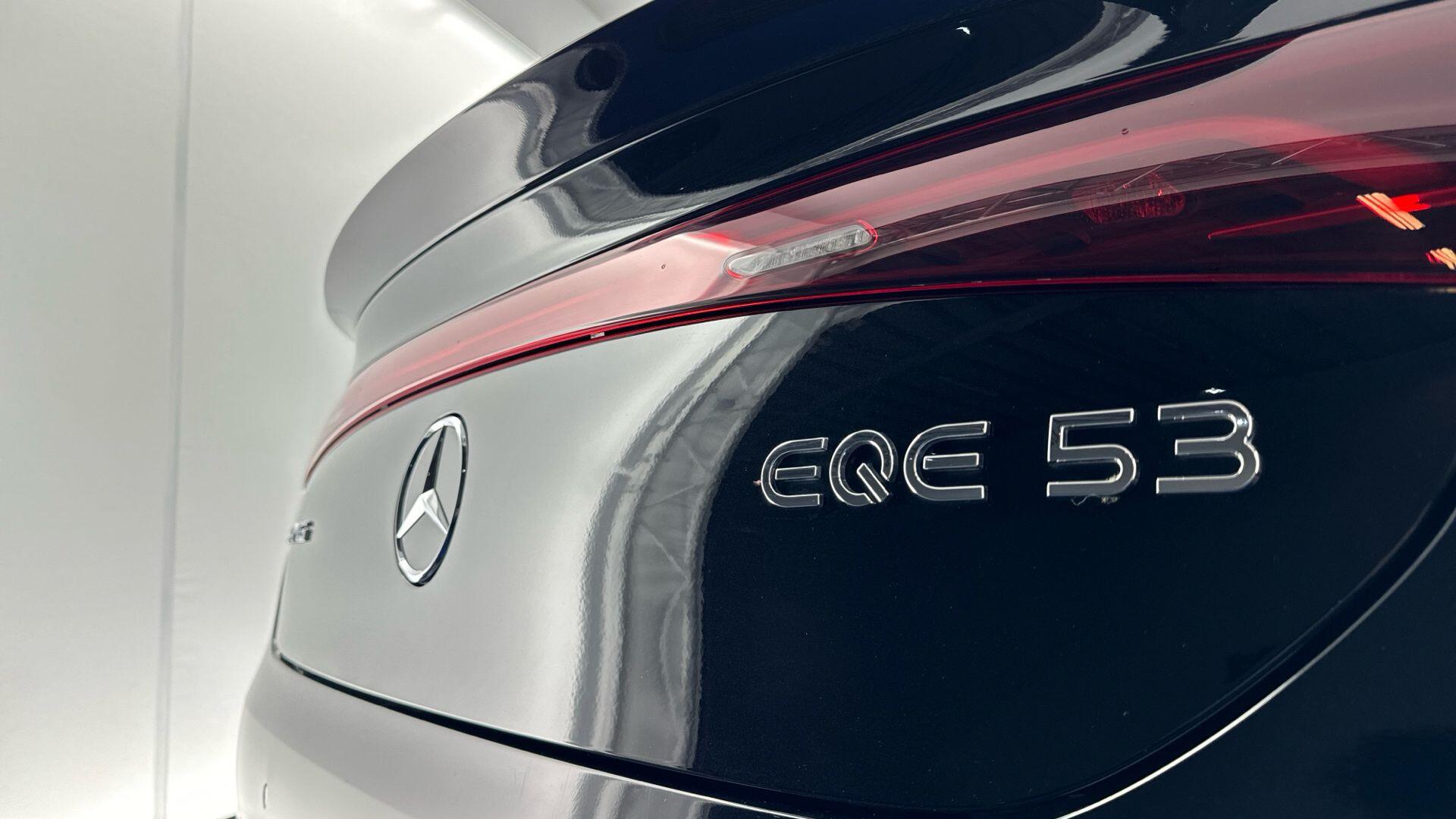 Mercedes-Benz EQE view 42