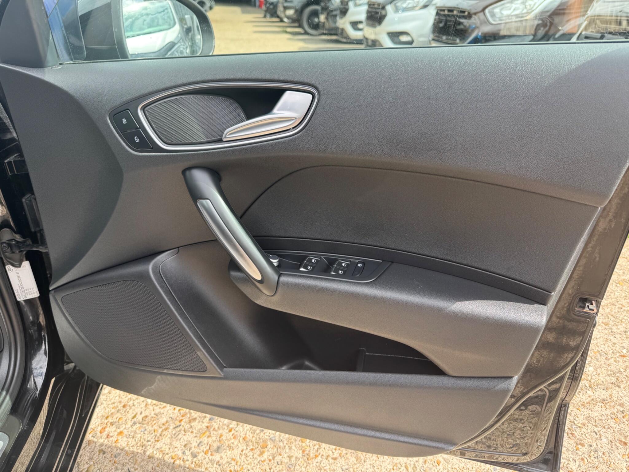 Audi A1 view 17