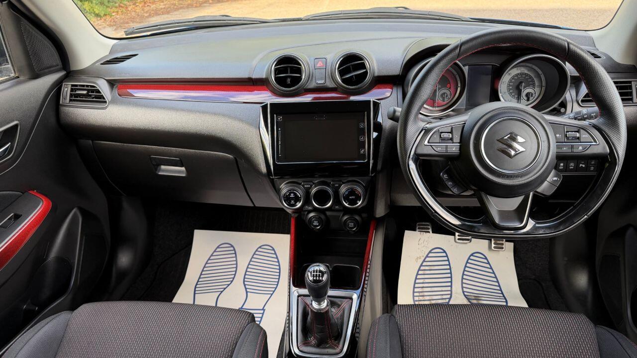 Suzuki Swift view 15