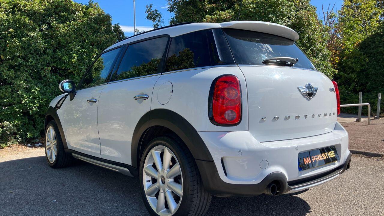 Mini Countryman view 35