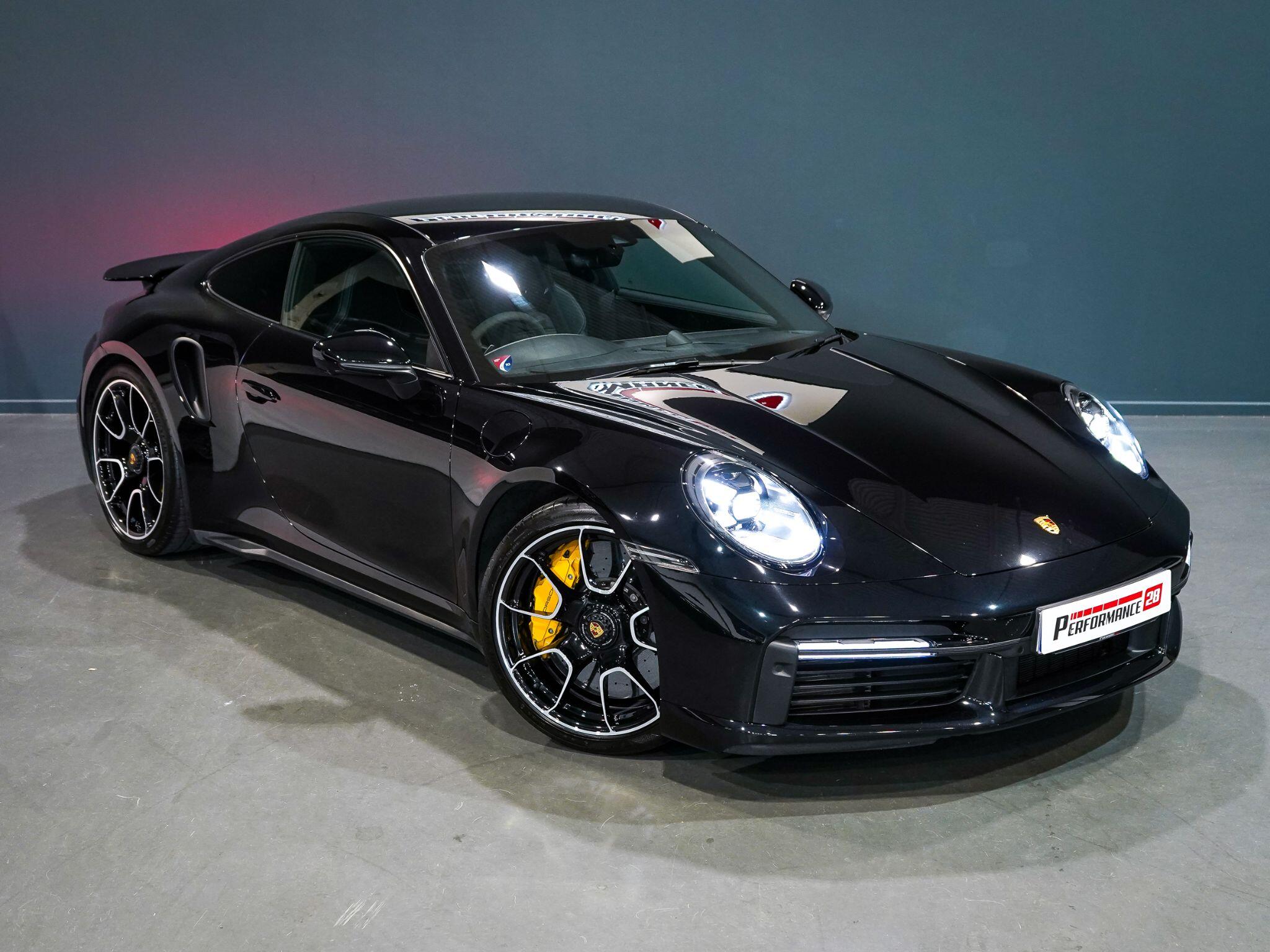Porsche 911 view 2