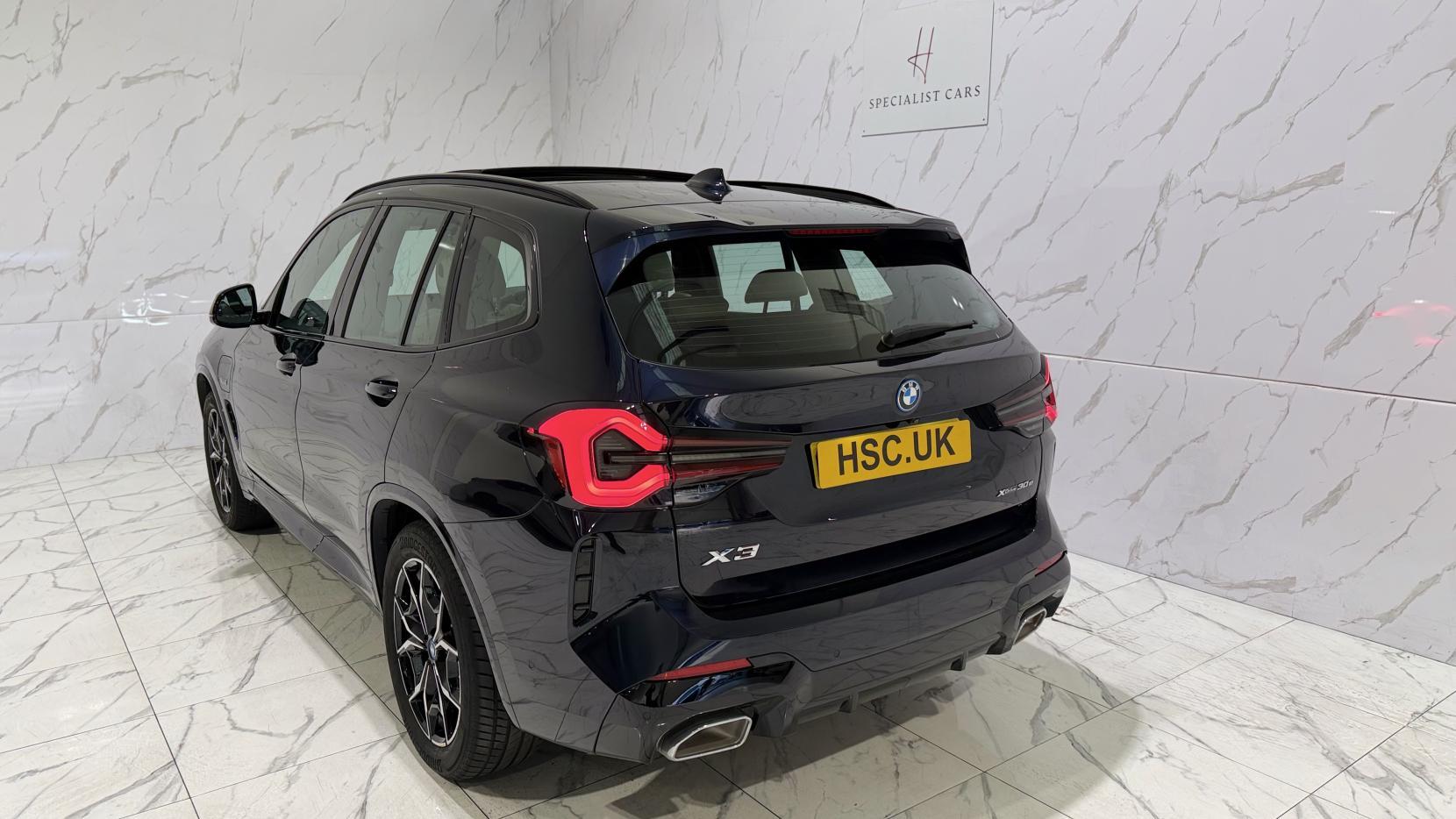 BMW X3 view 45