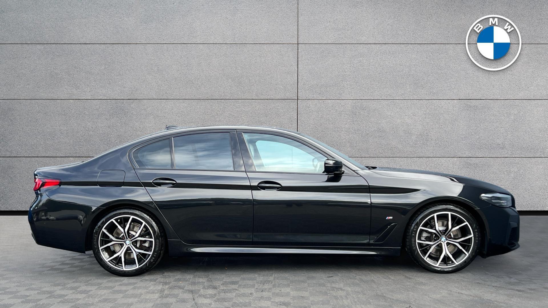 BMW 5 Series view 3