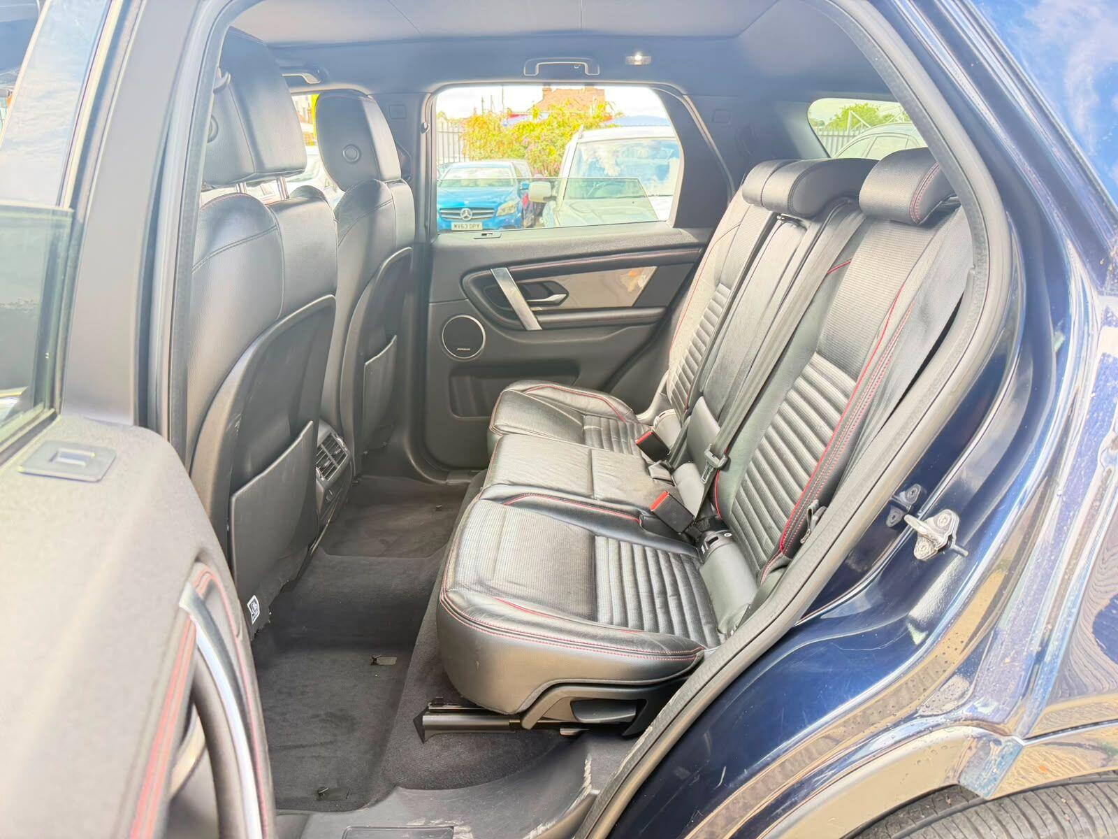 Land Rover Discovery Sport view 18