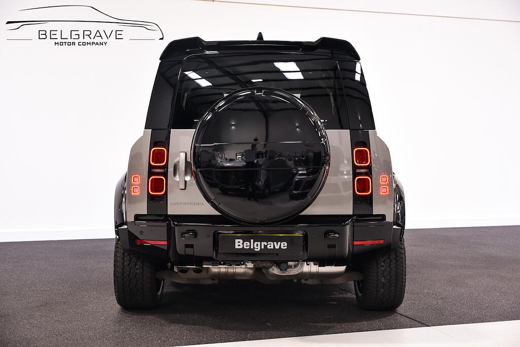 Land Rover Defender view 7
