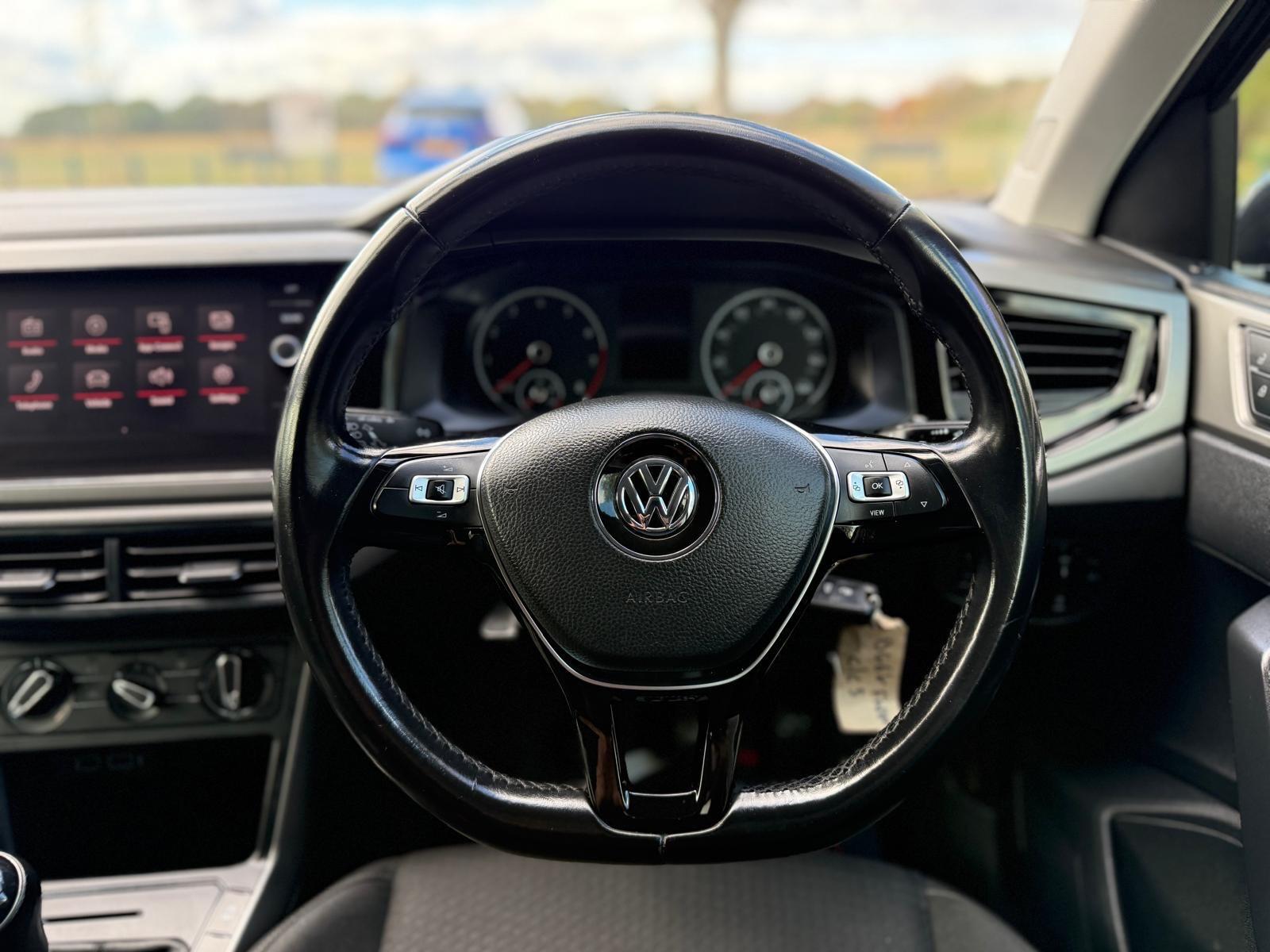 Volkswagen Polo view 52