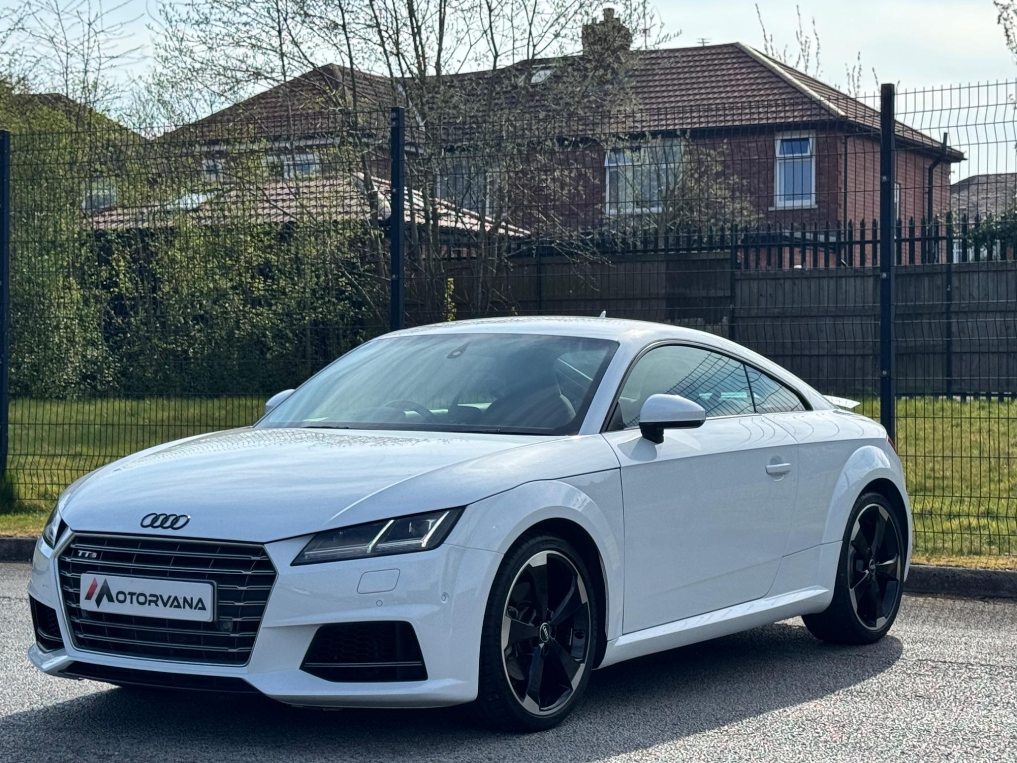 Audi TT view 10