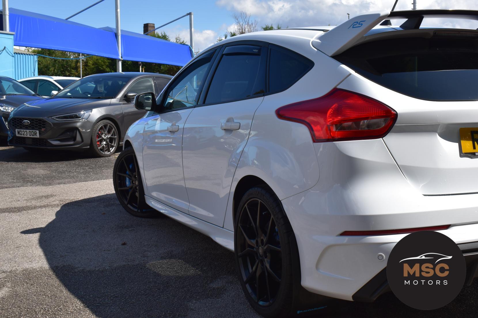 Ford Focus view 29