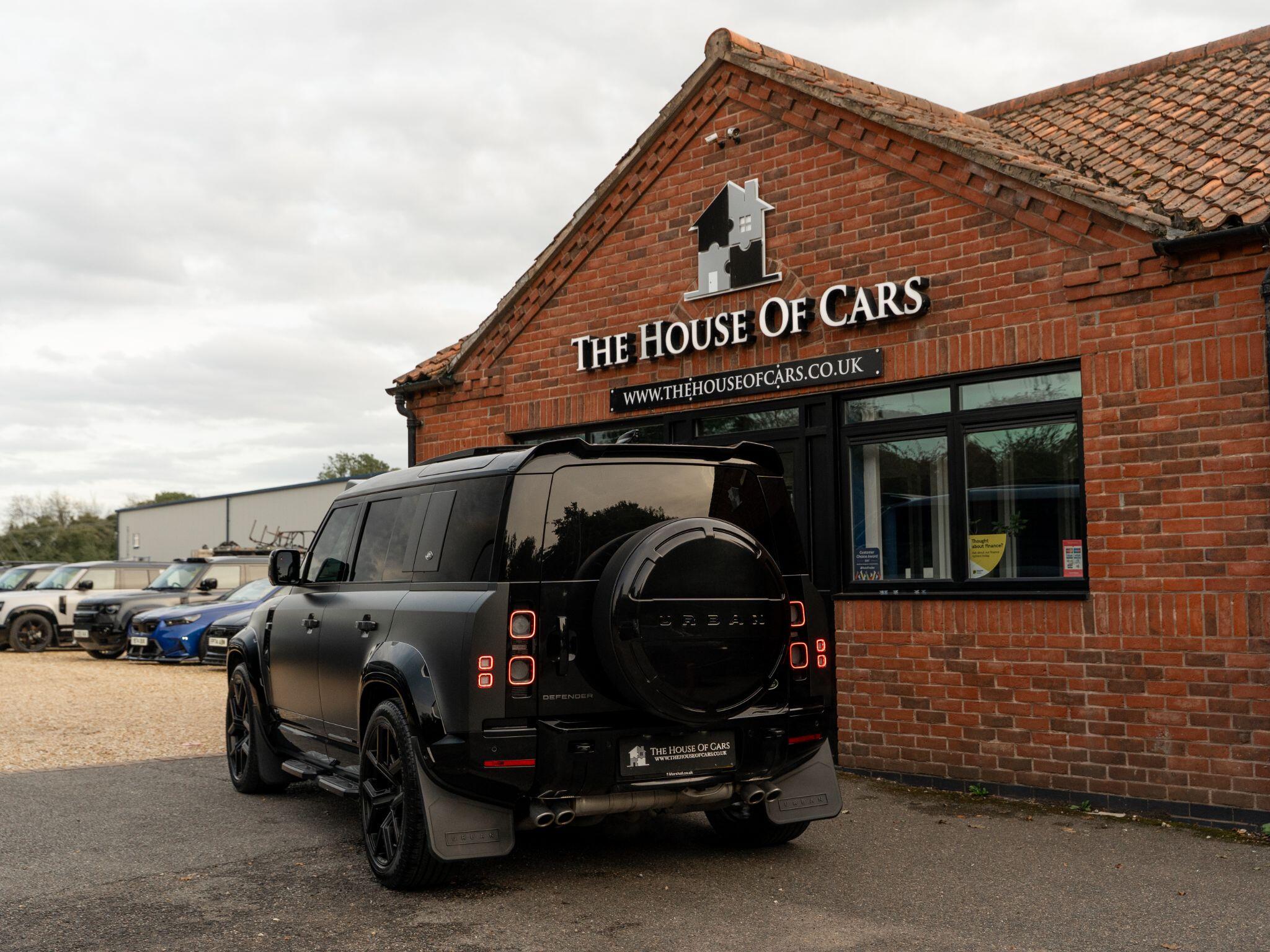 Land Rover Defender view 15