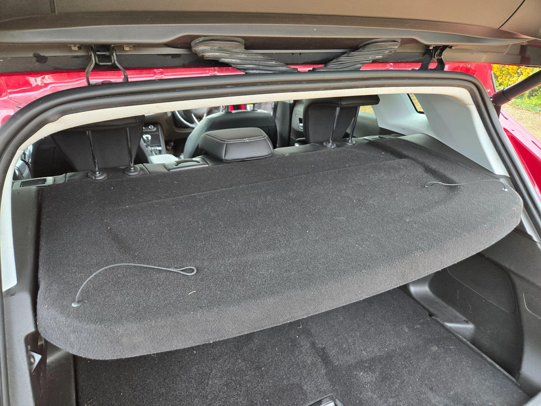 2018 Vauxhall Grandland X 1.6 Turbo D BlueInjection Elite Nav Auto Euro 6 (s/s) 5dr • 63,000 miles image 38