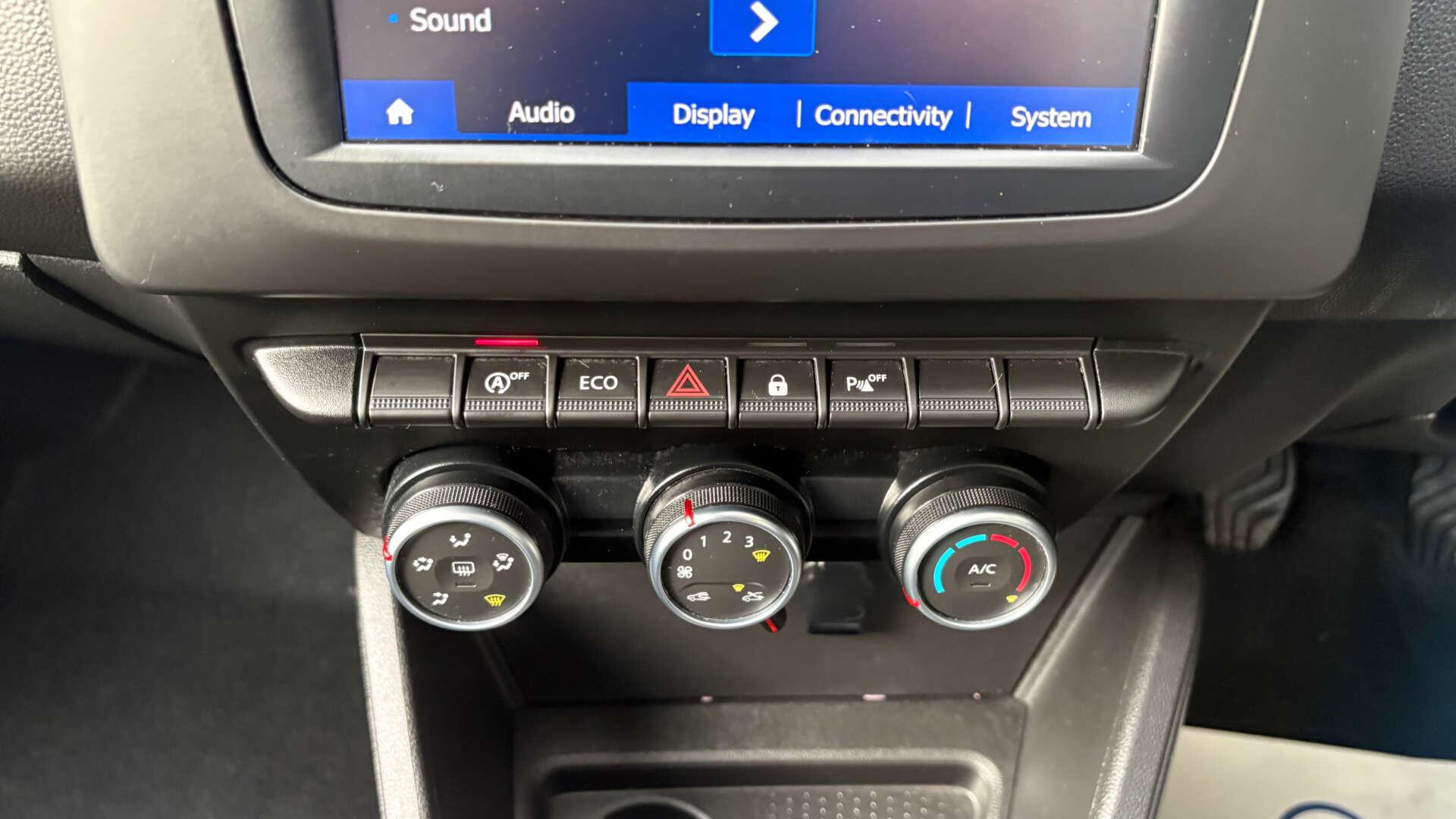 Dacia Duster view 31