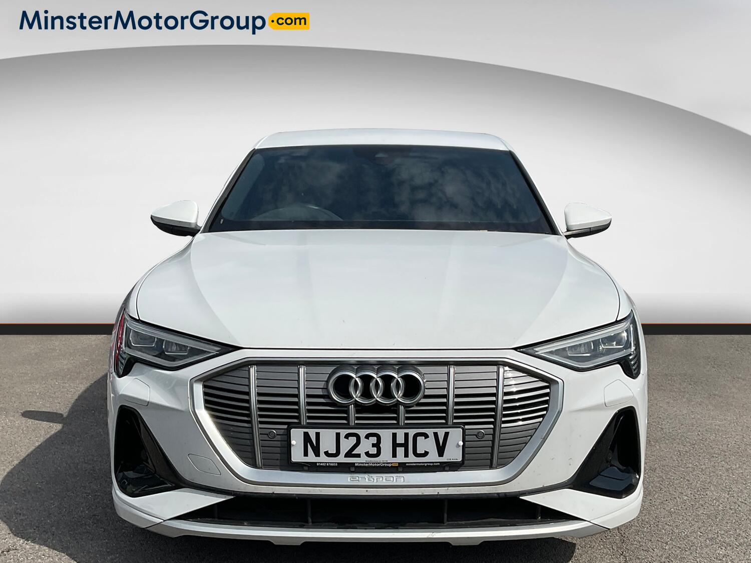 Audi E-Tron view 5