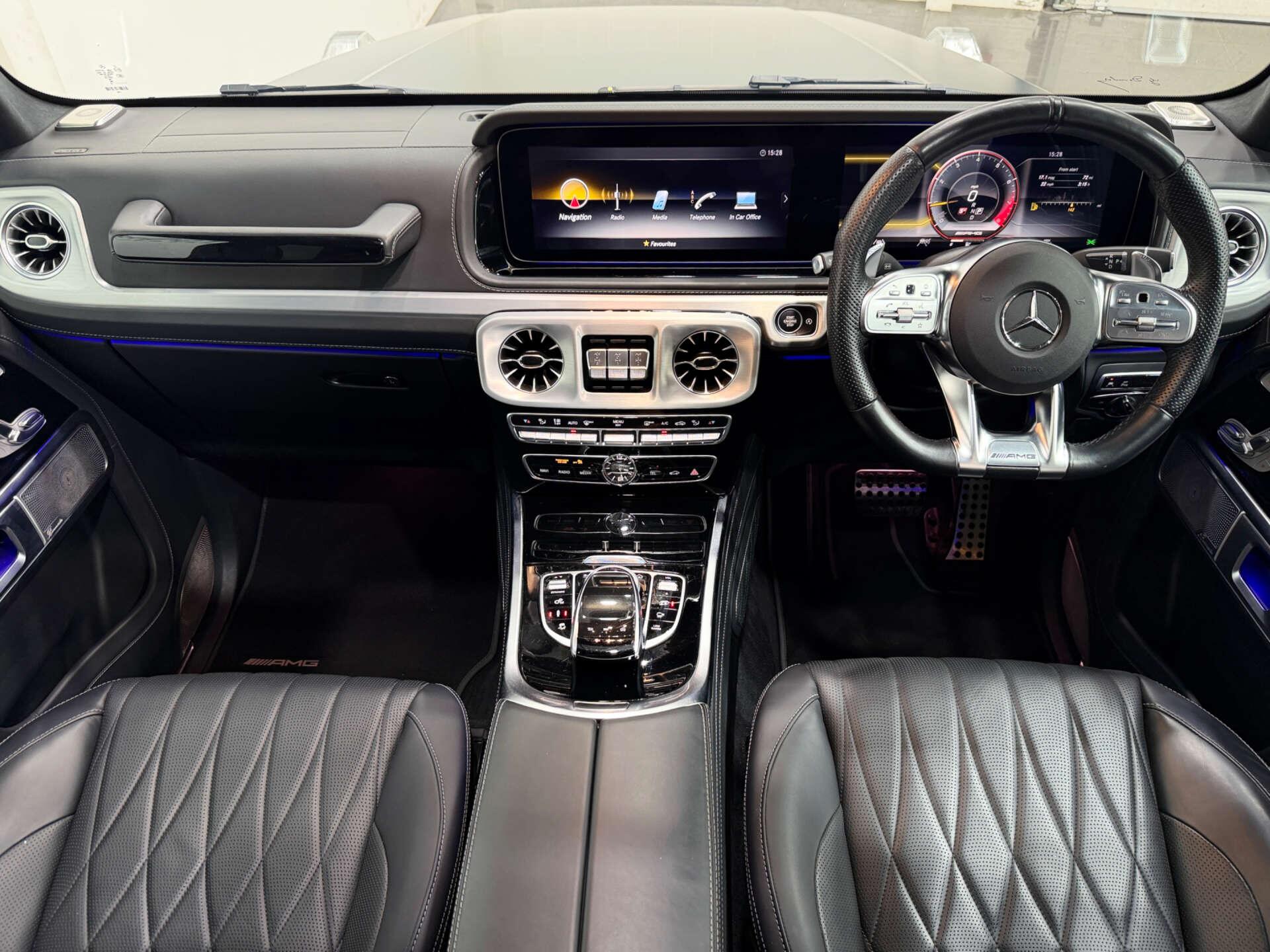 Mercedes-Benz G-Class view 19