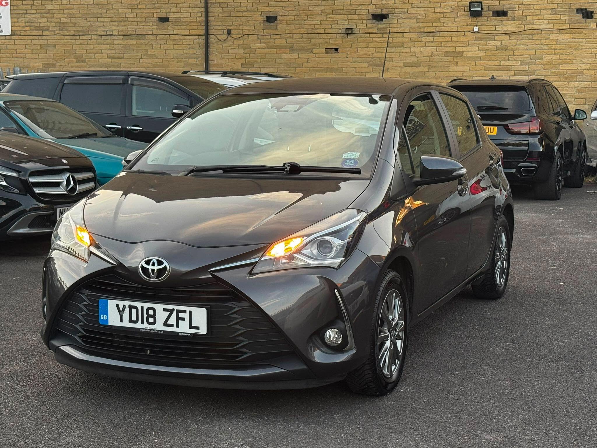 Toyota Yaris view 2