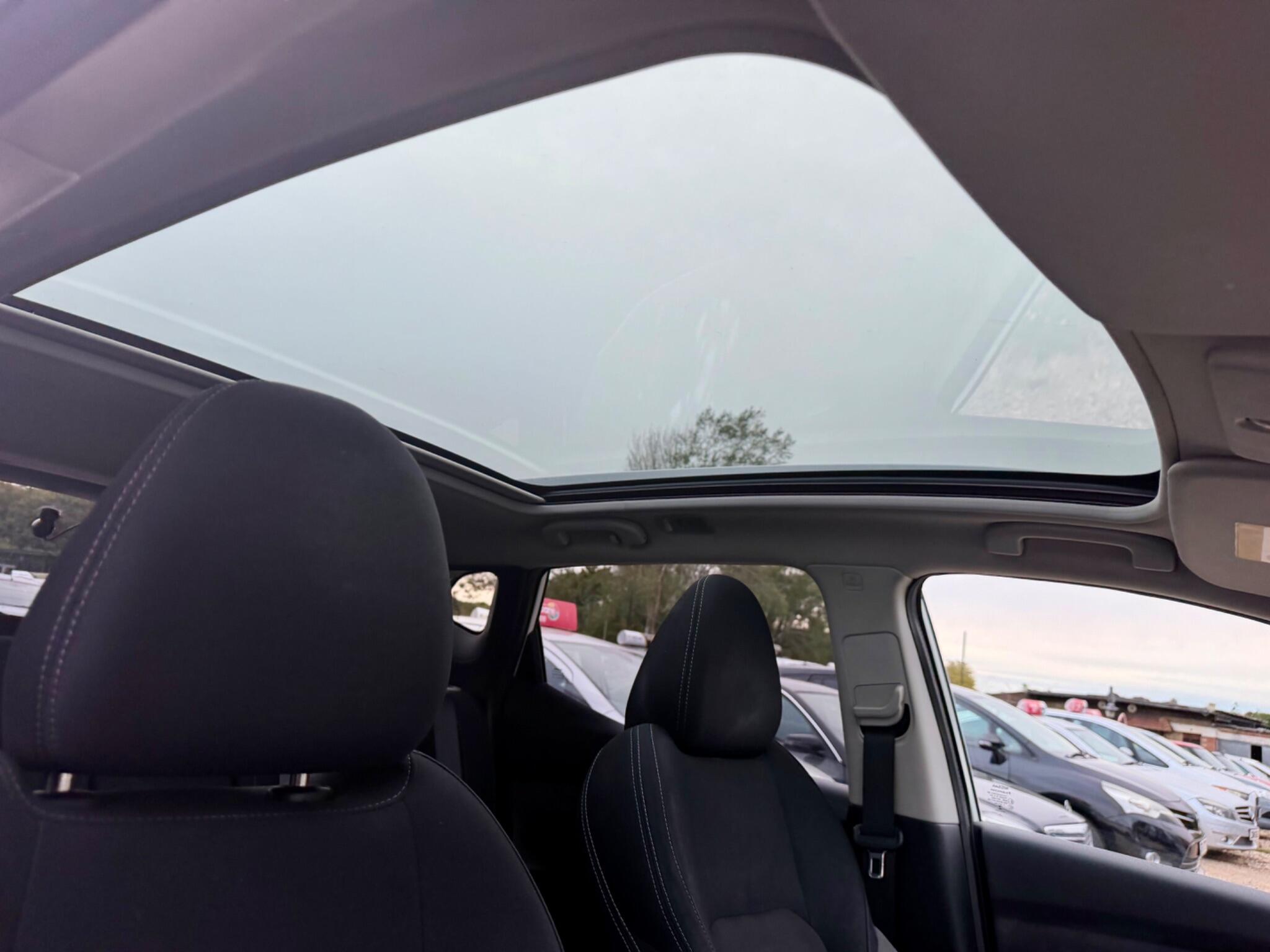 Nissan Qashqai view 50