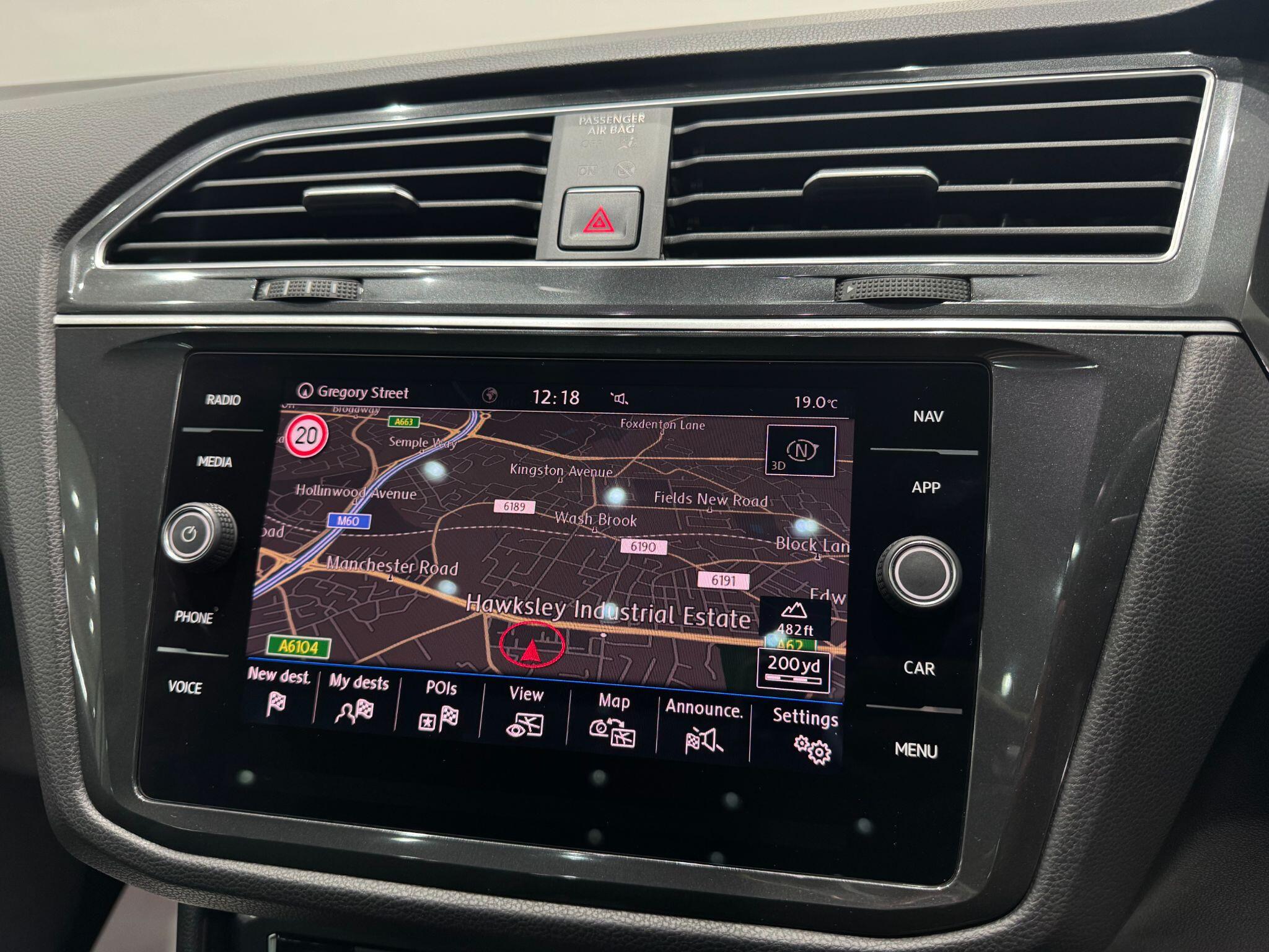 Volkswagen Tiguan view 41