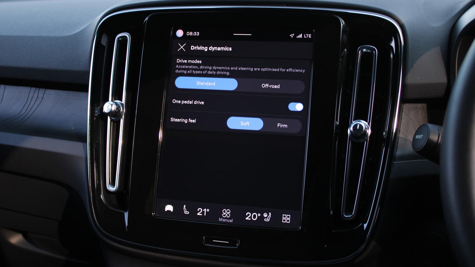 Volvo XC40 view 41