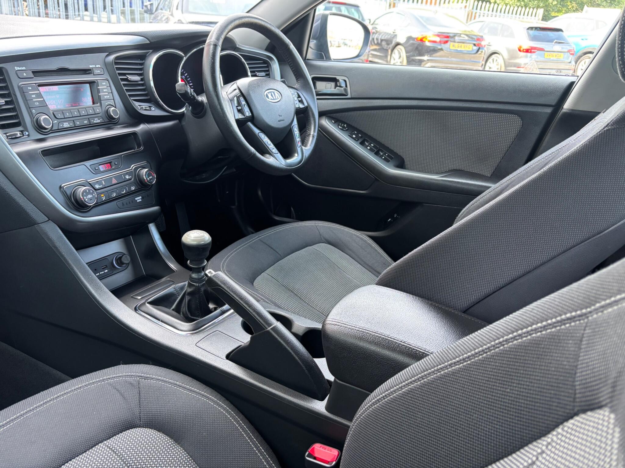 Kia Optima view 28
