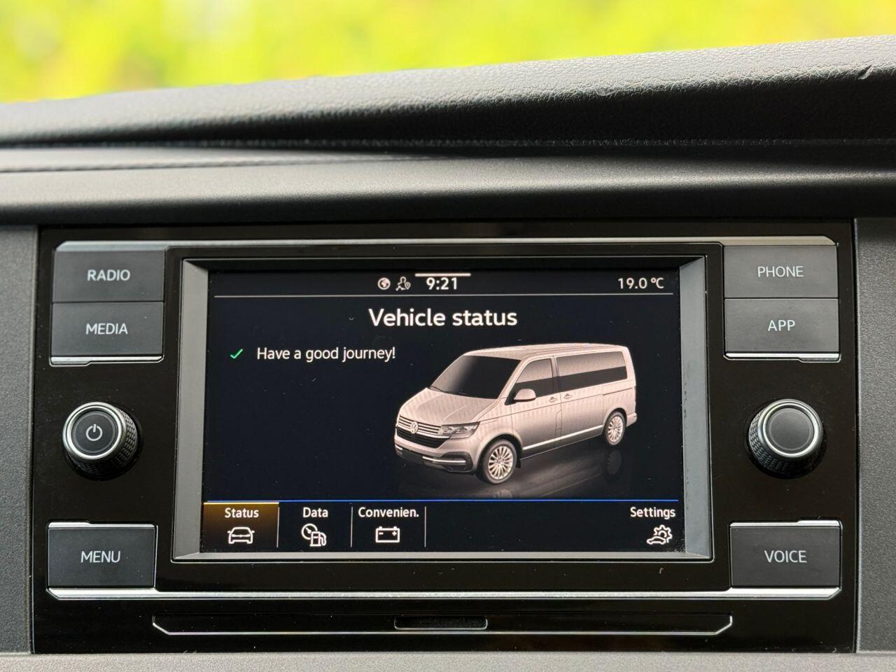 Volkswagen Transporter view 23