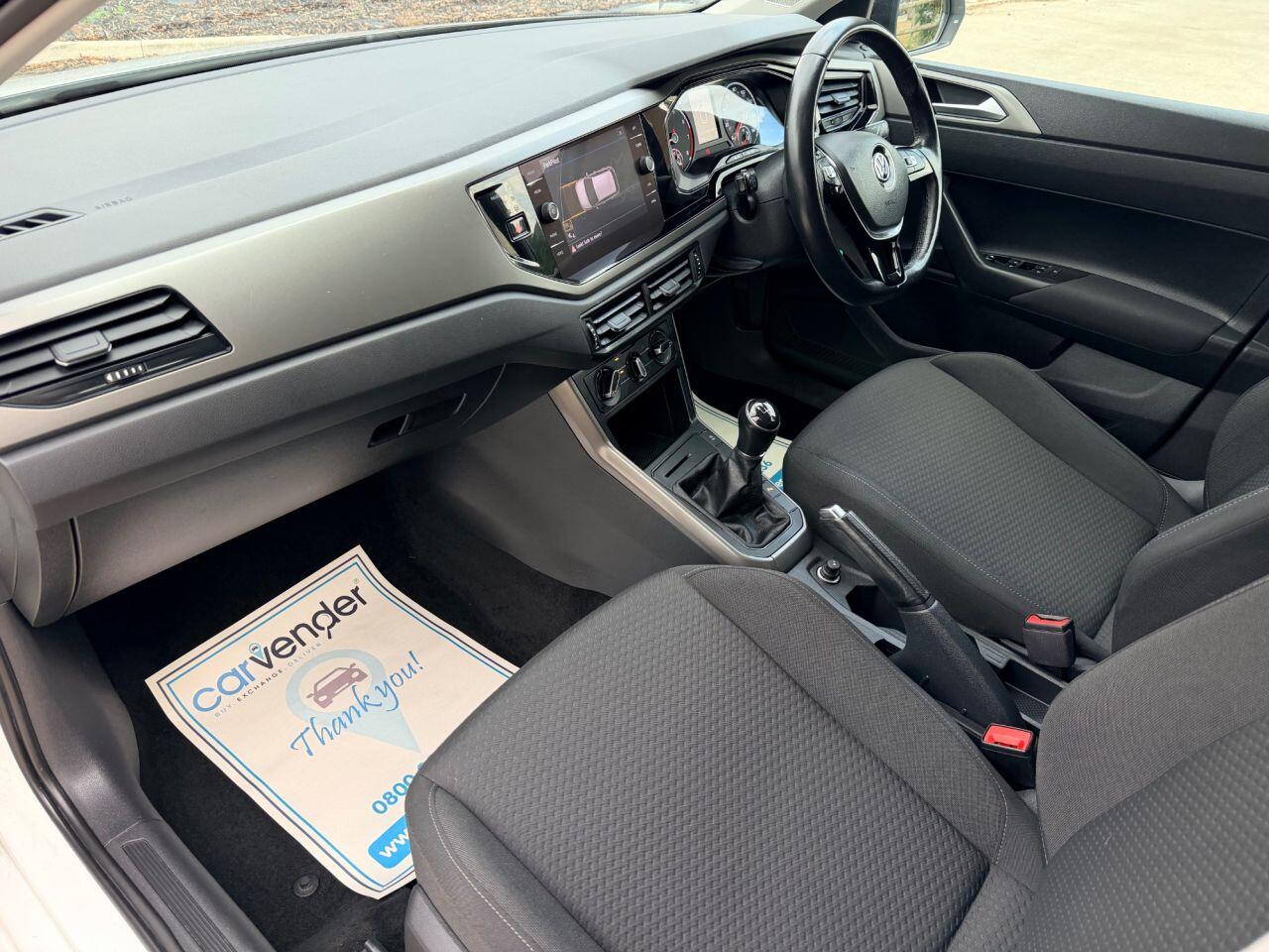 Volkswagen Polo view 23
