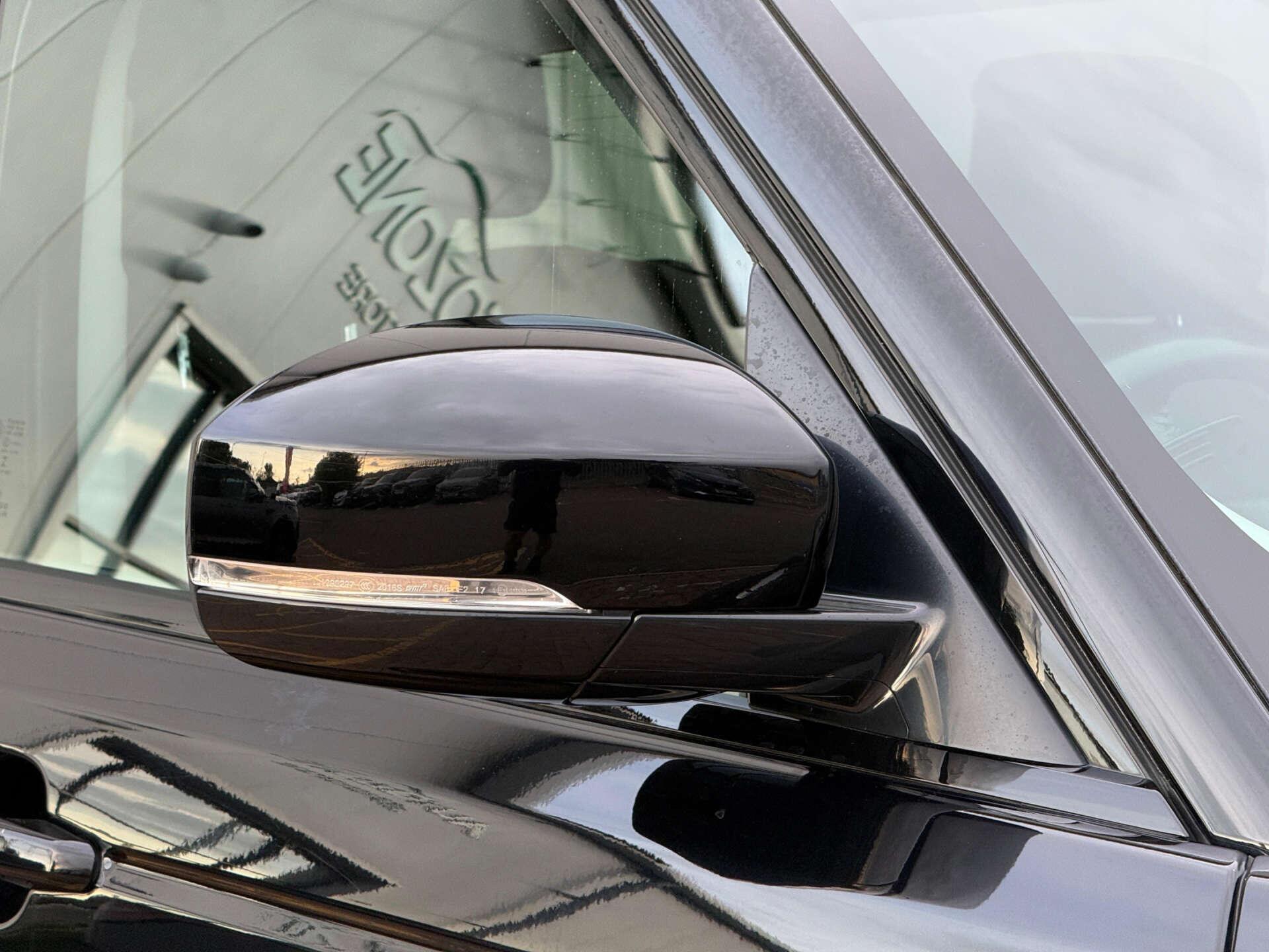Land Rover Range Rover Sport view 16