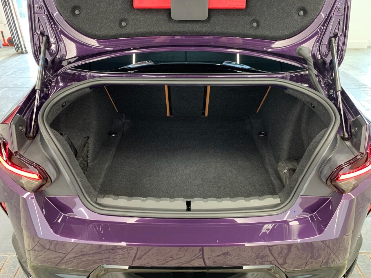 BMW 2 Series view 24