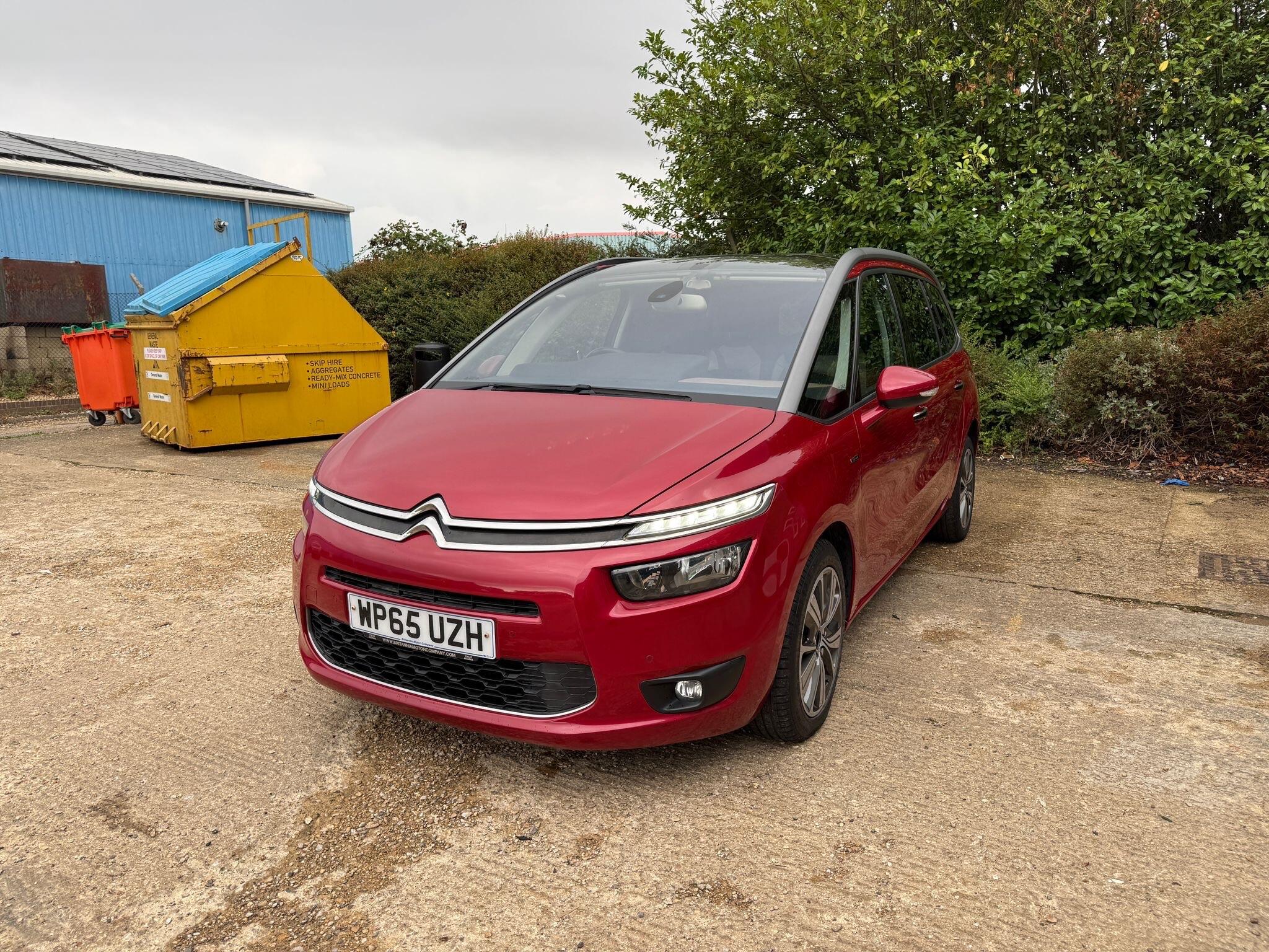 Citroen Grand C4 Picasso view 4