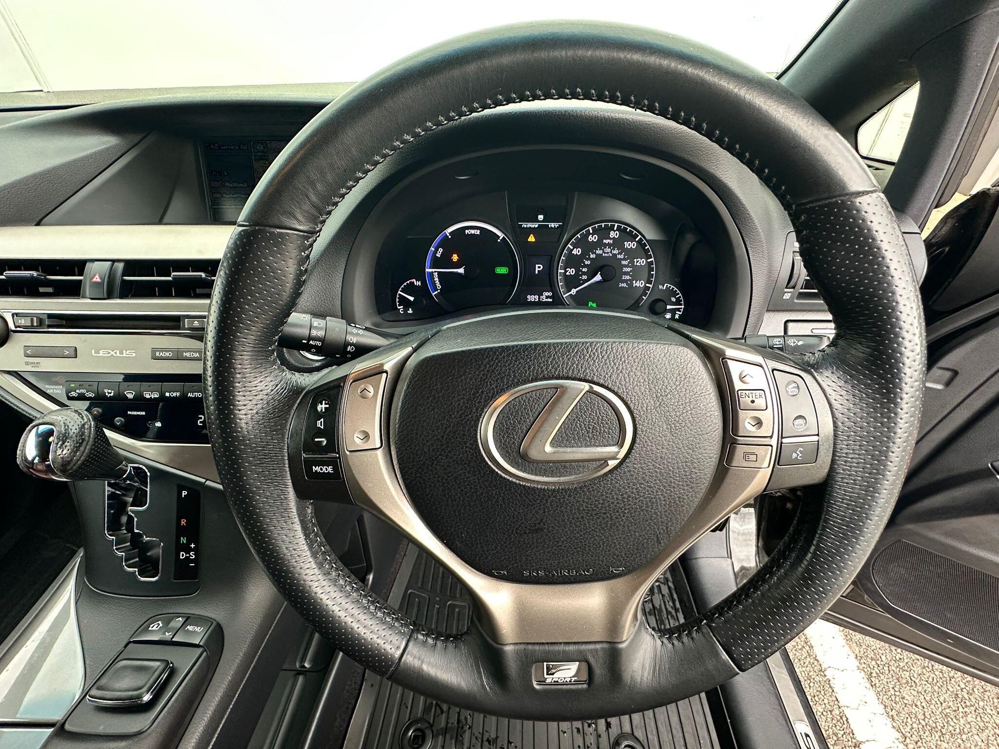Lexus RX view 14