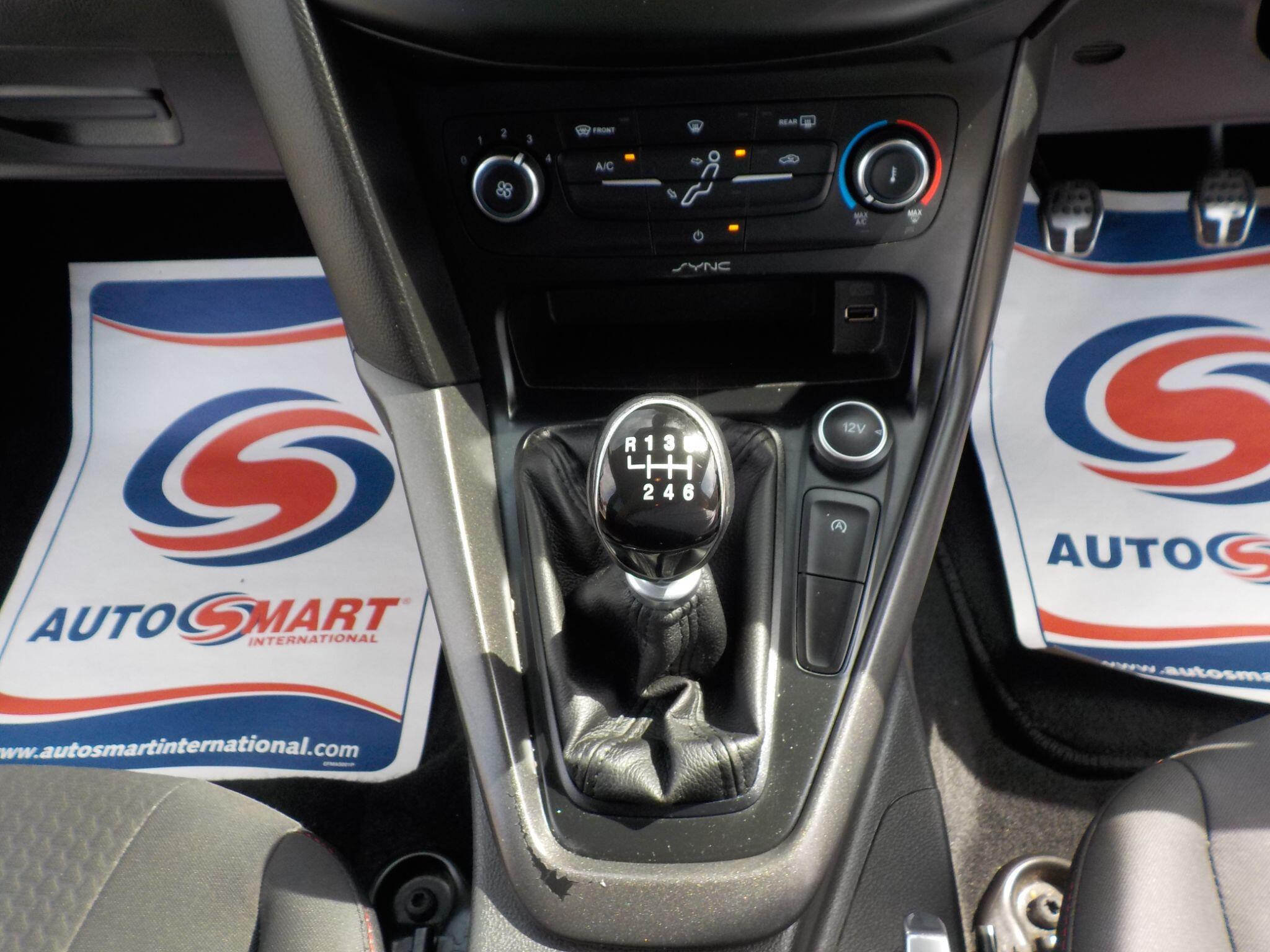 Ford Focus 1.5 TDCi Zetec S Euro 6 (s/s) 5dr